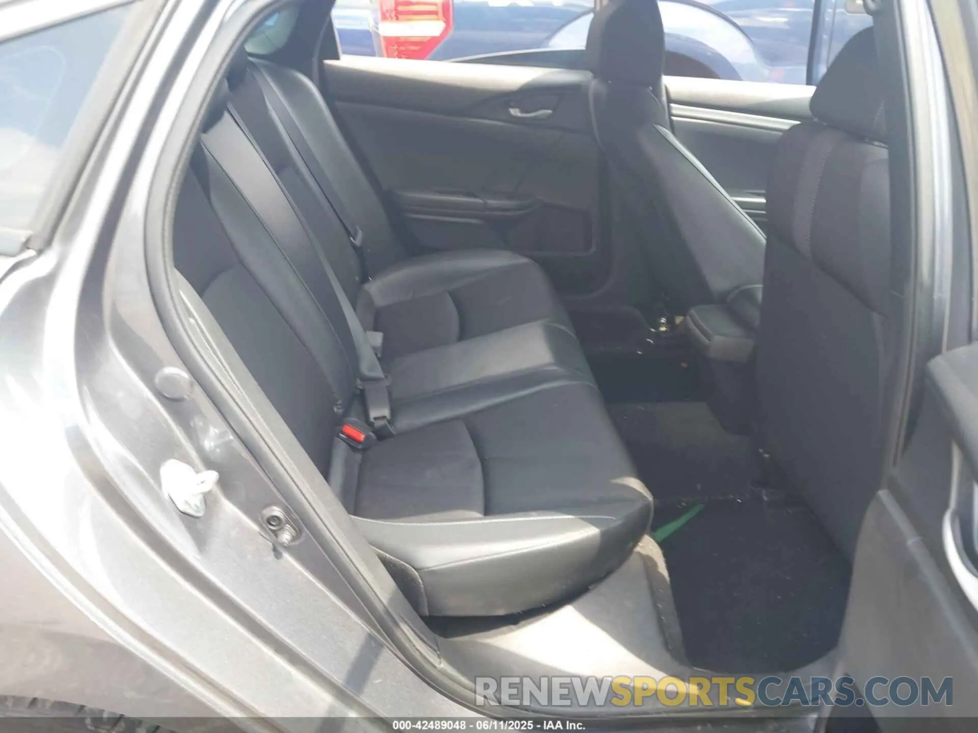 8 Photograph of a damaged car 2HGFC2F87MH518295 HONDA CIVIC 2021