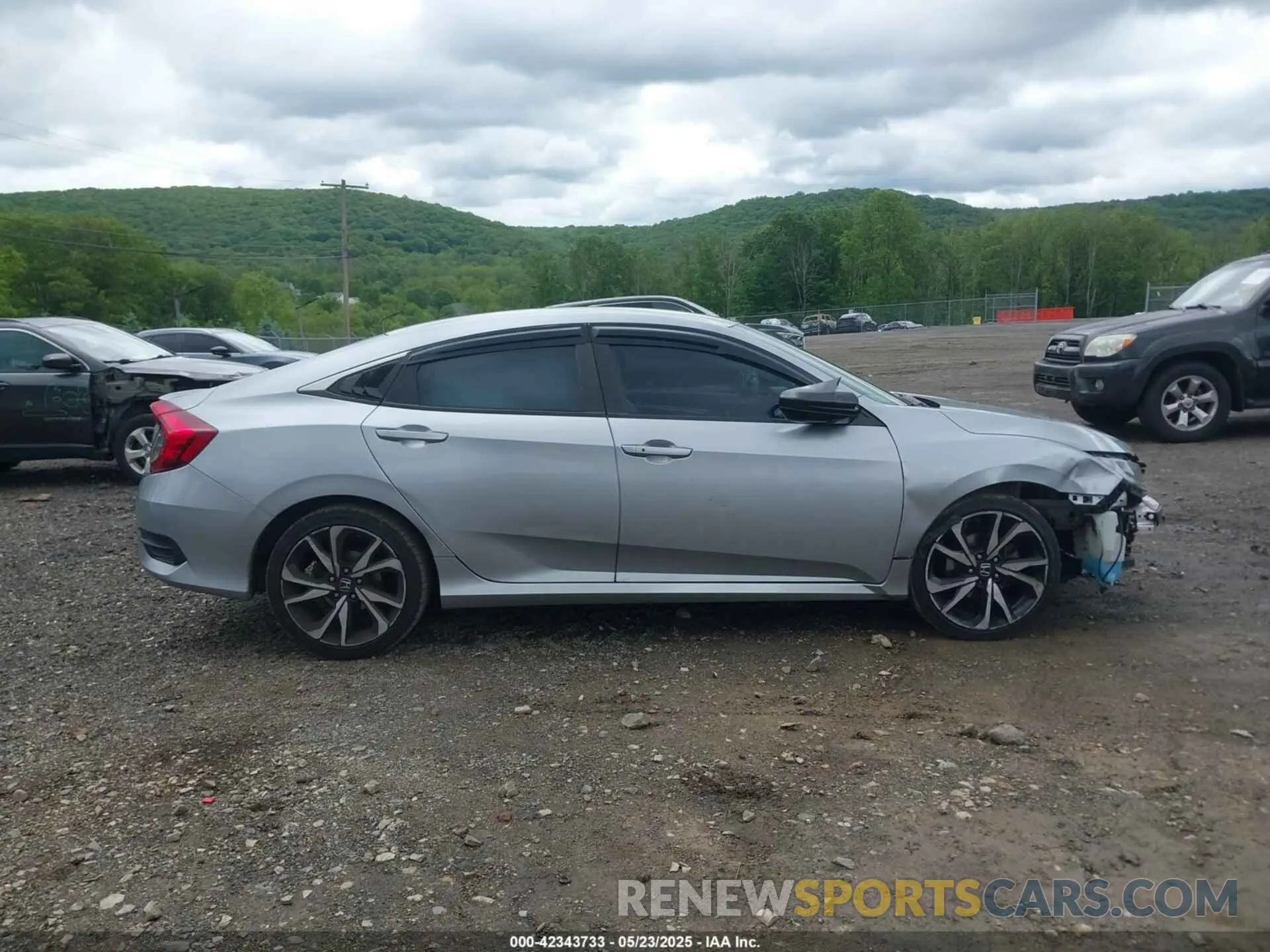 14 Photograph of a damaged car 2HGFC2F87MH521102 HONDA CIVIC 2021