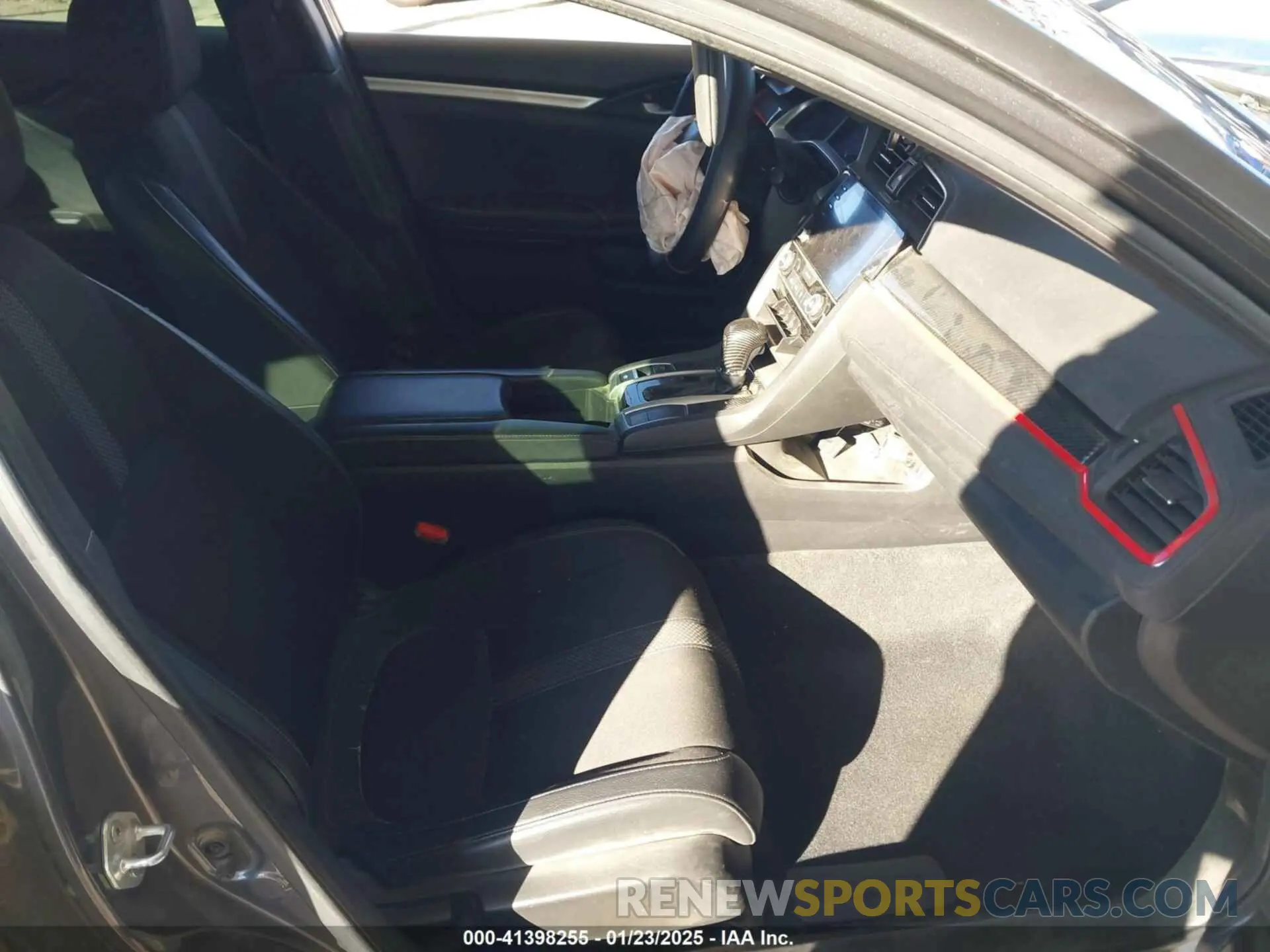 5 Photograph of a damaged car 2HGFC2F87MH535825 HONDA CIVIC 2021