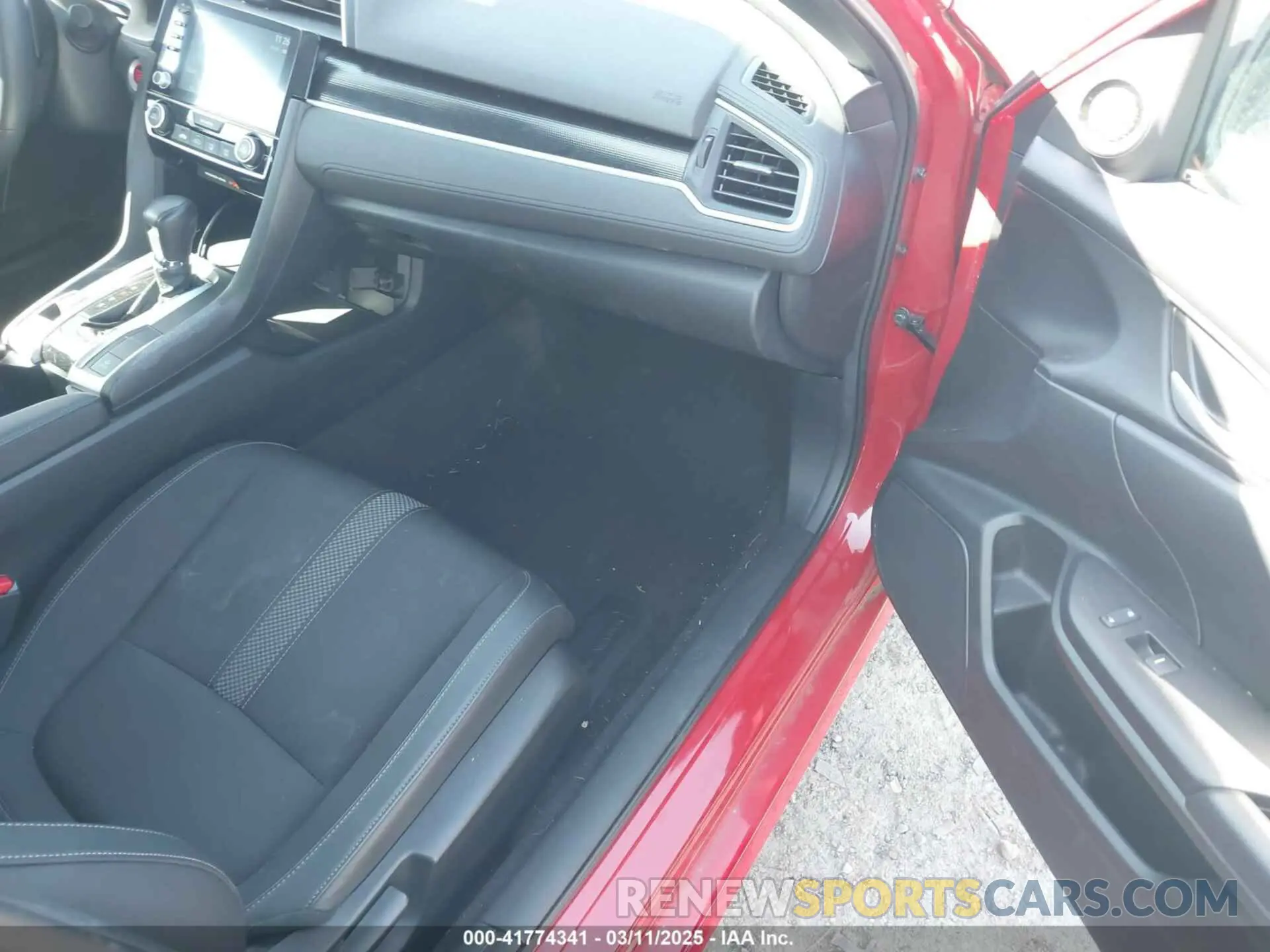 5 Photograph of a damaged car 2HGFC2F87MH536327 HONDA CIVIC 2021