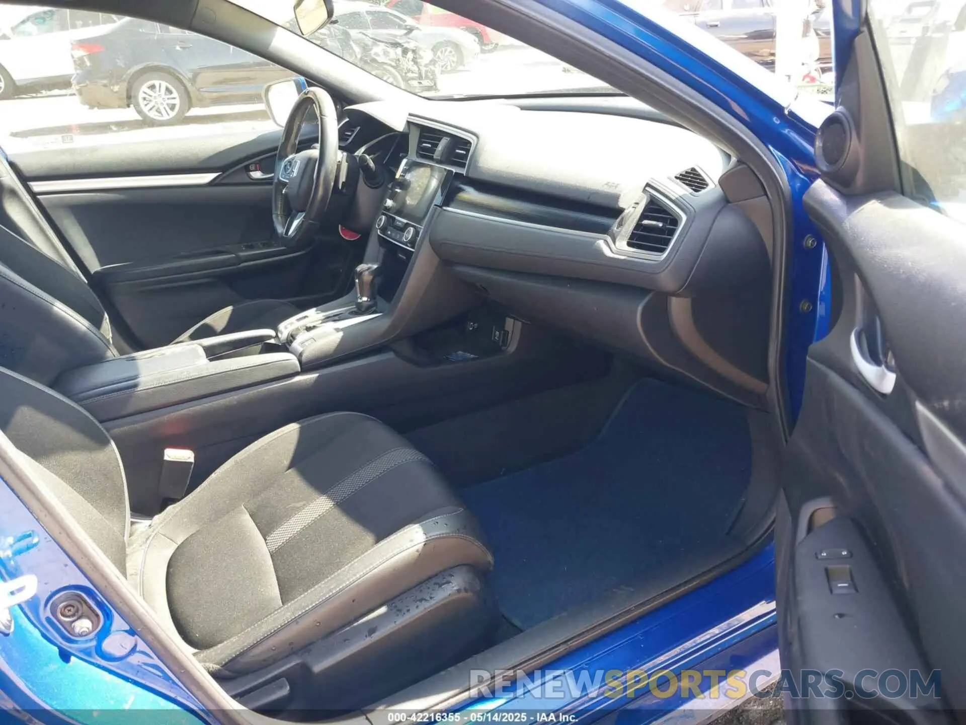 5 Photograph of a damaged car 2HGFC2F88MH547546 HONDA CIVIC 2021