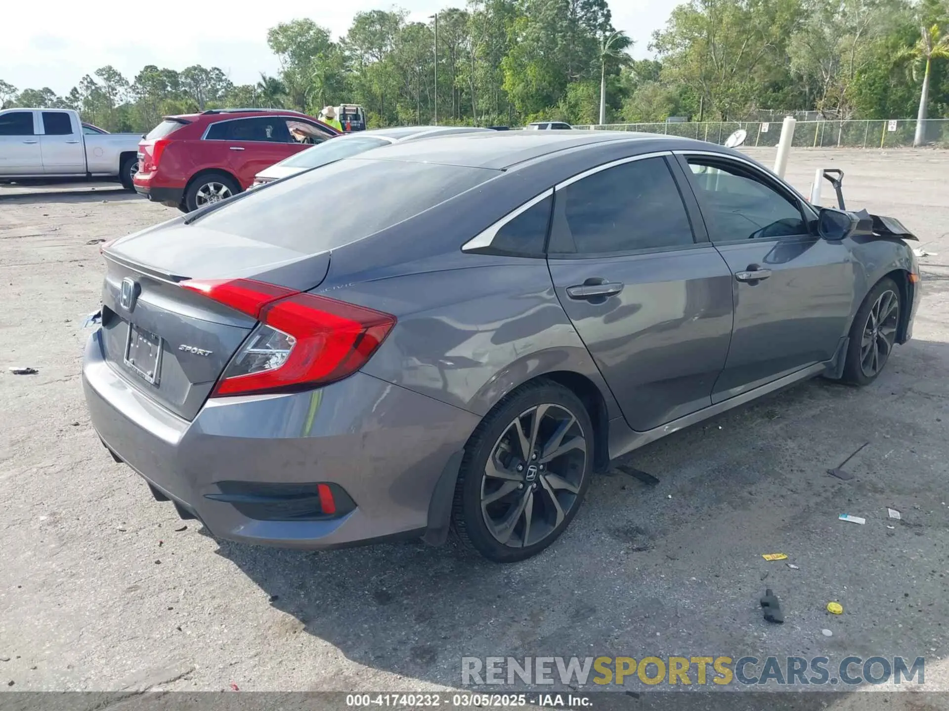 4 Photograph of a damaged car 2HGFC2F88MH556571 HONDA CIVIC 2021