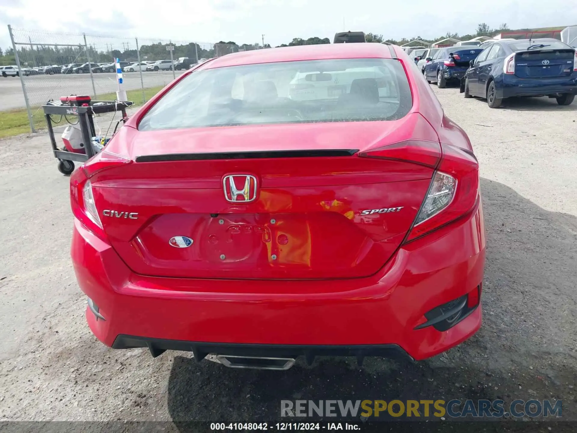 16 Photograph of a damaged car 2HGFC2F89MH505838 HONDA CIVIC 2021