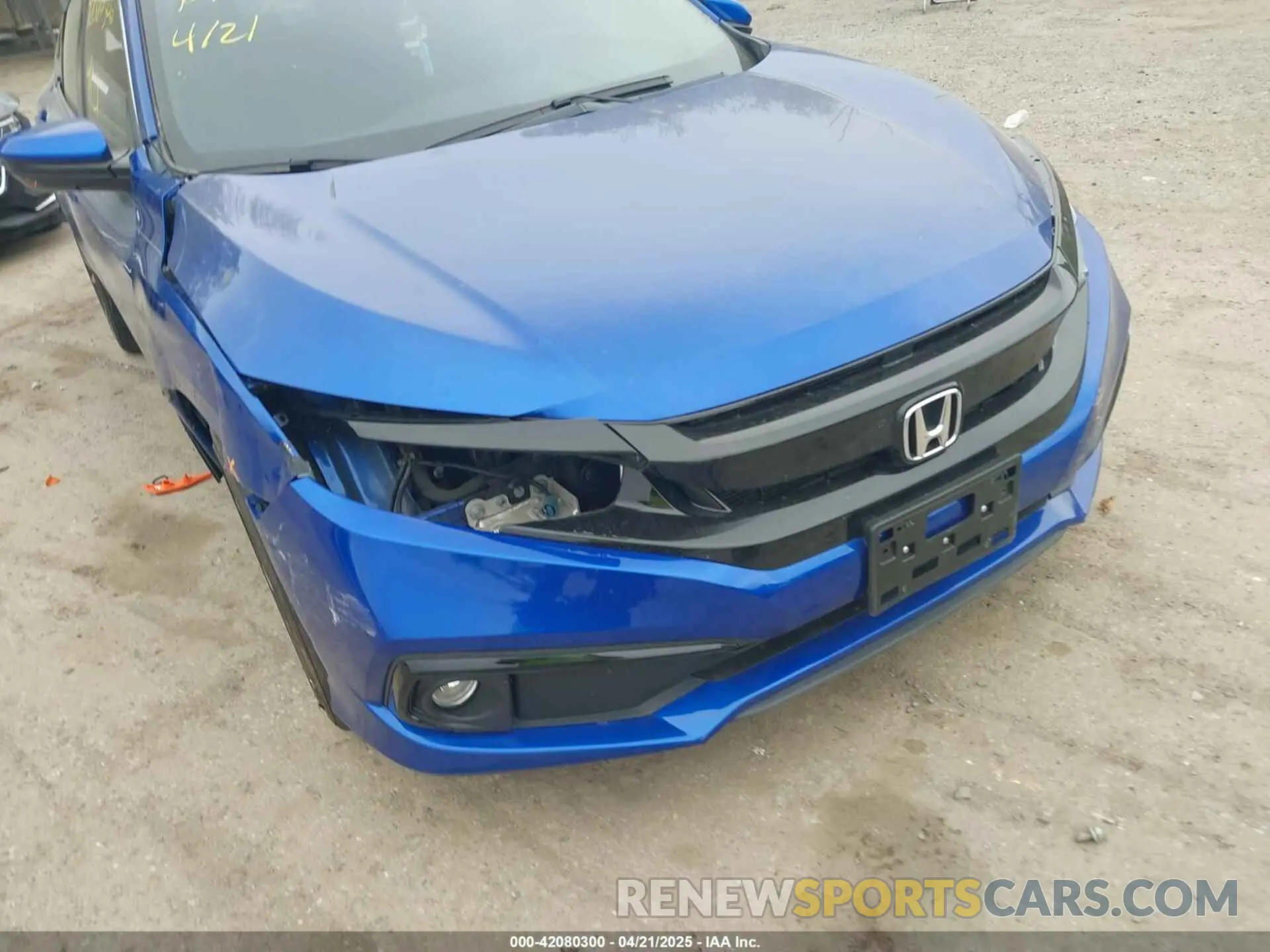 17 Photograph of a damaged car 2HGFC2F8XMH529887 HONDA CIVIC 2021