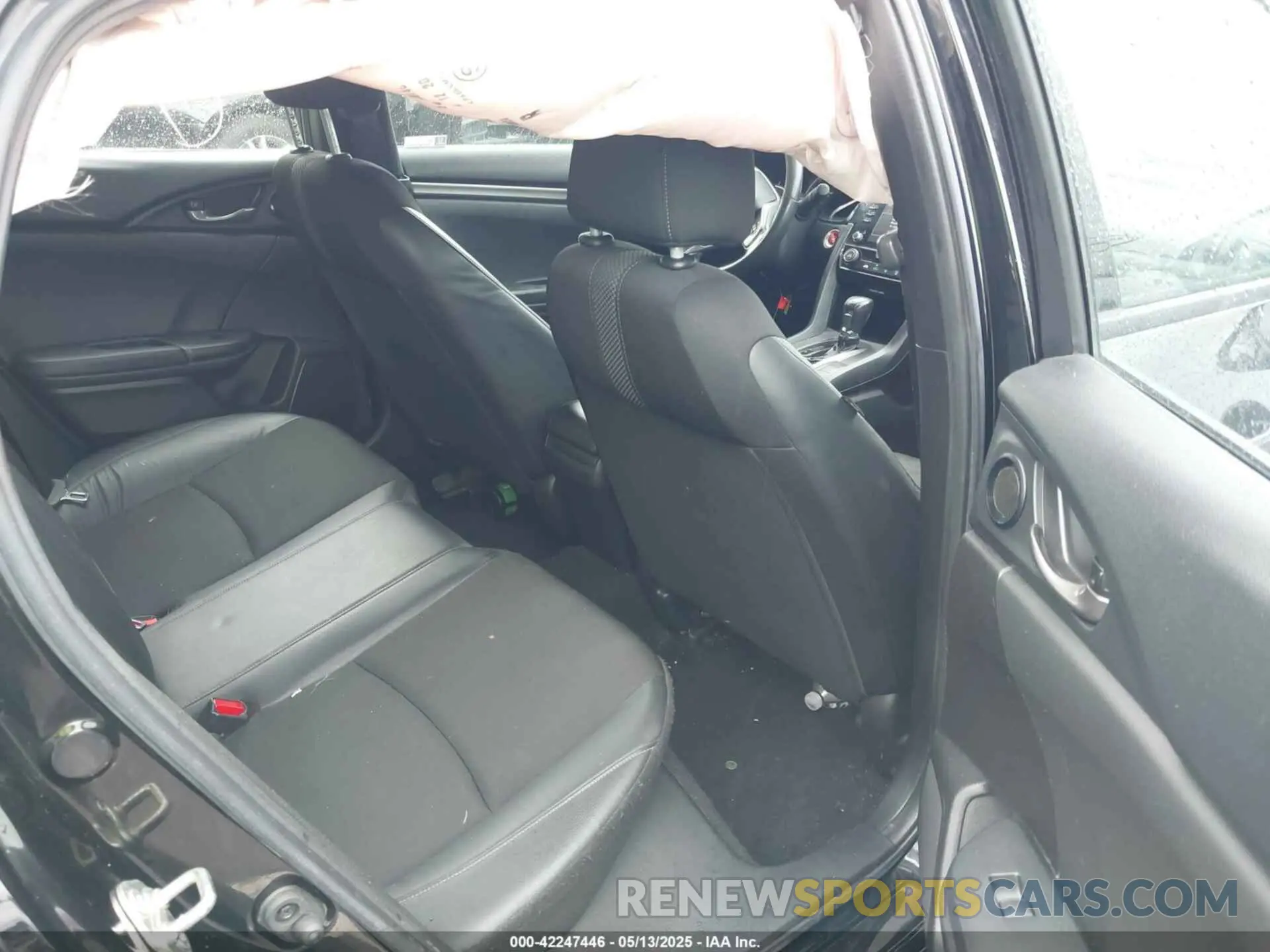 8 Фотография поврежденного автомобиля SHHFK7H40MU213928 HONDA CIVIC 2021