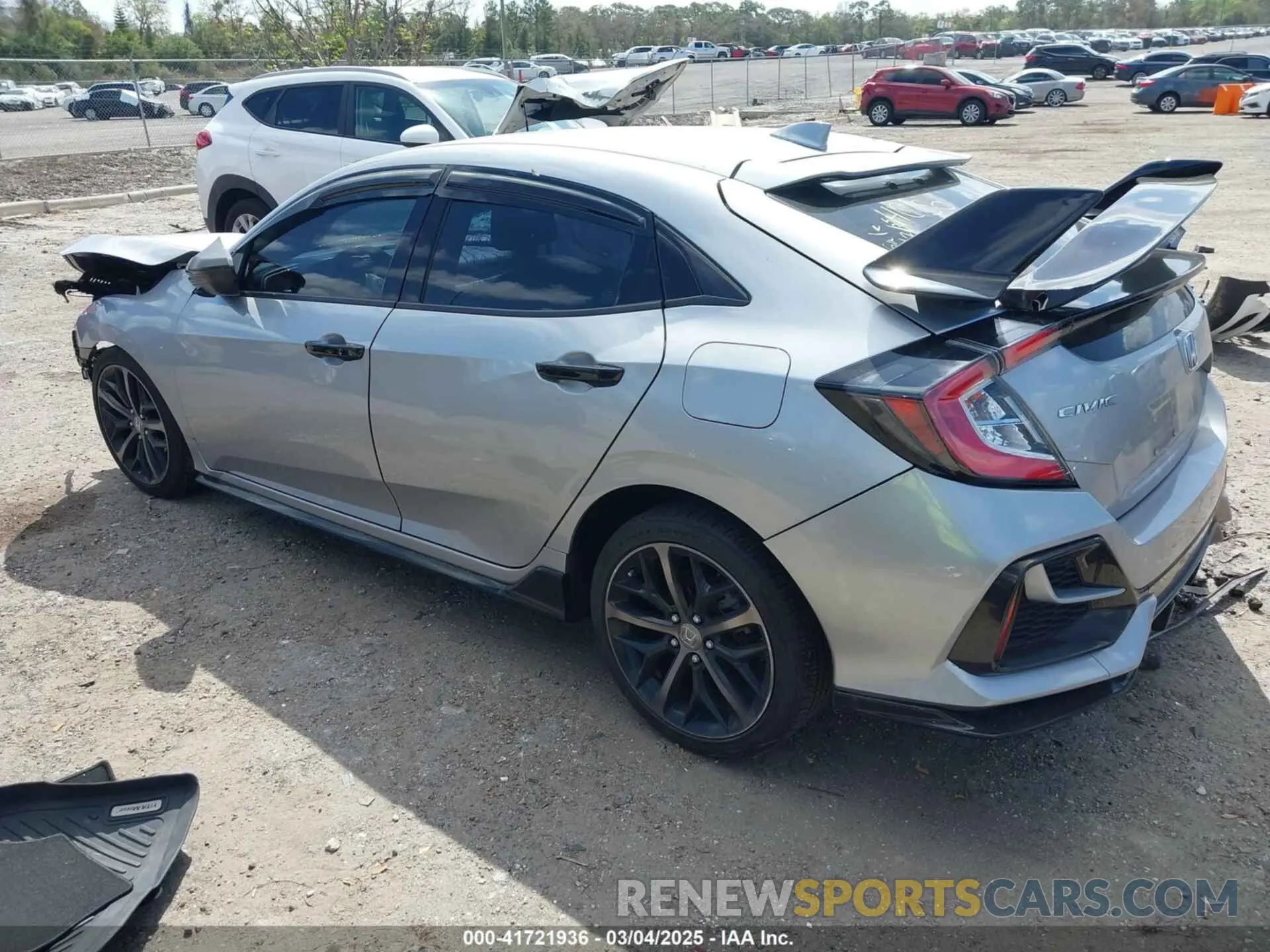 3 Фотография поврежденного автомобиля SHHFK7H43MU225961 HONDA CIVIC 2021