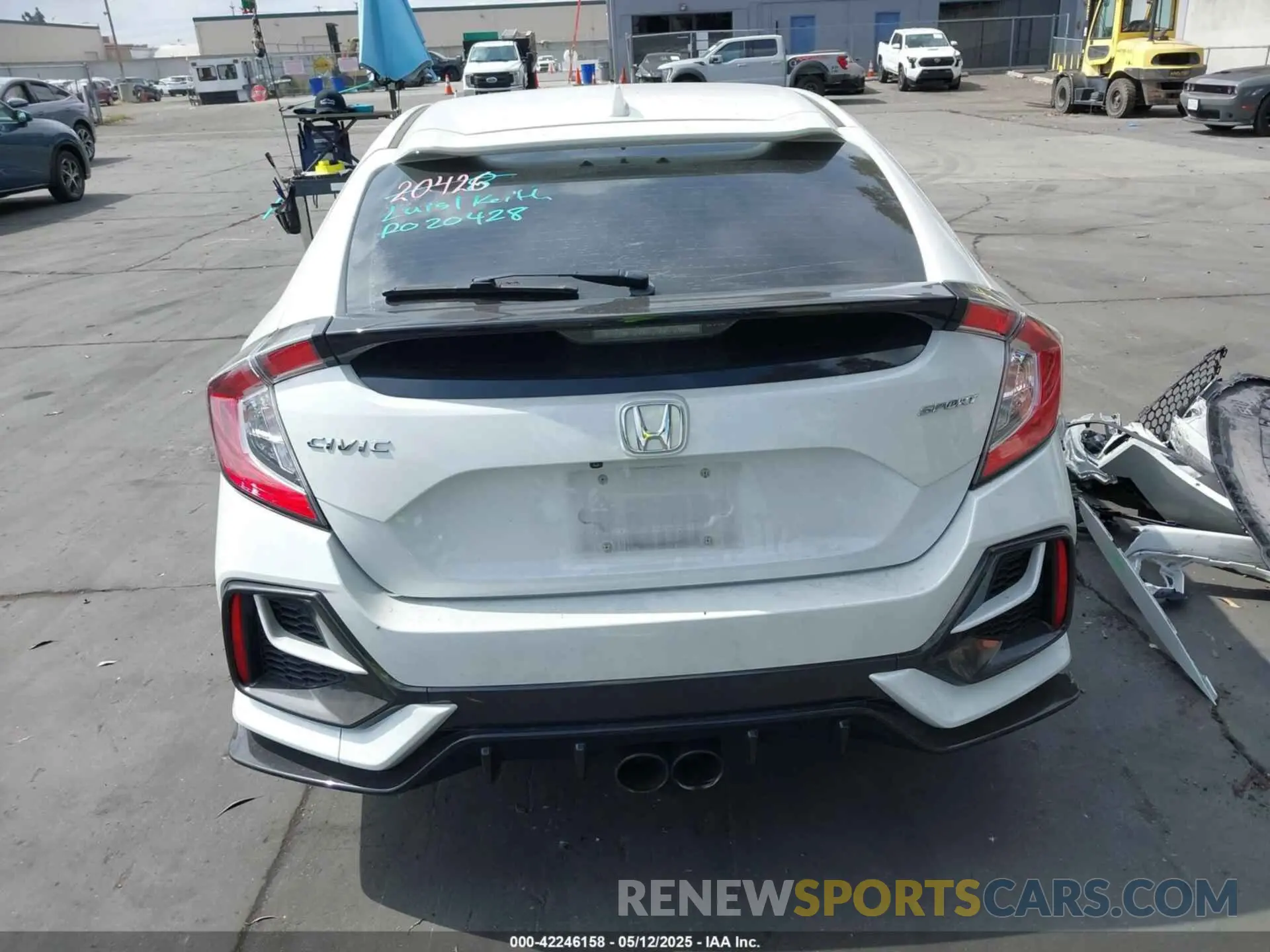 17 Photograph of a damaged car SHHFK7H44MU407751 HONDA CIVIC 2021