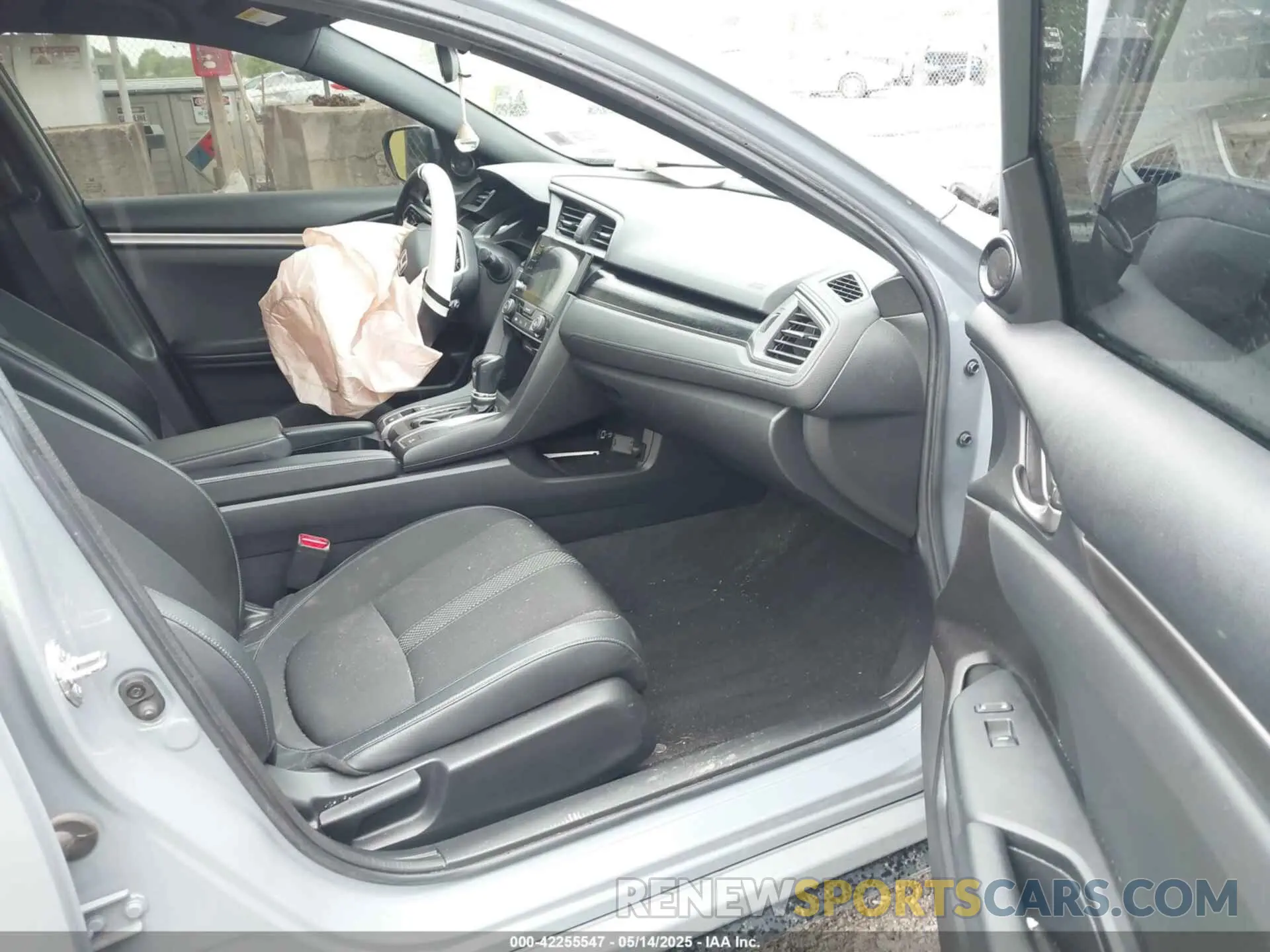 5 Photograph of a damaged car SHHFK7H48MU405453 HONDA CIVIC 2021