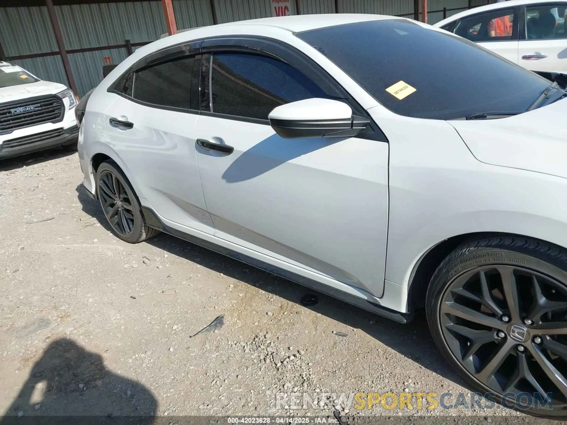 13 Photograph of a damaged car SHHFK7H49MU209084 HONDA CIVIC 2021