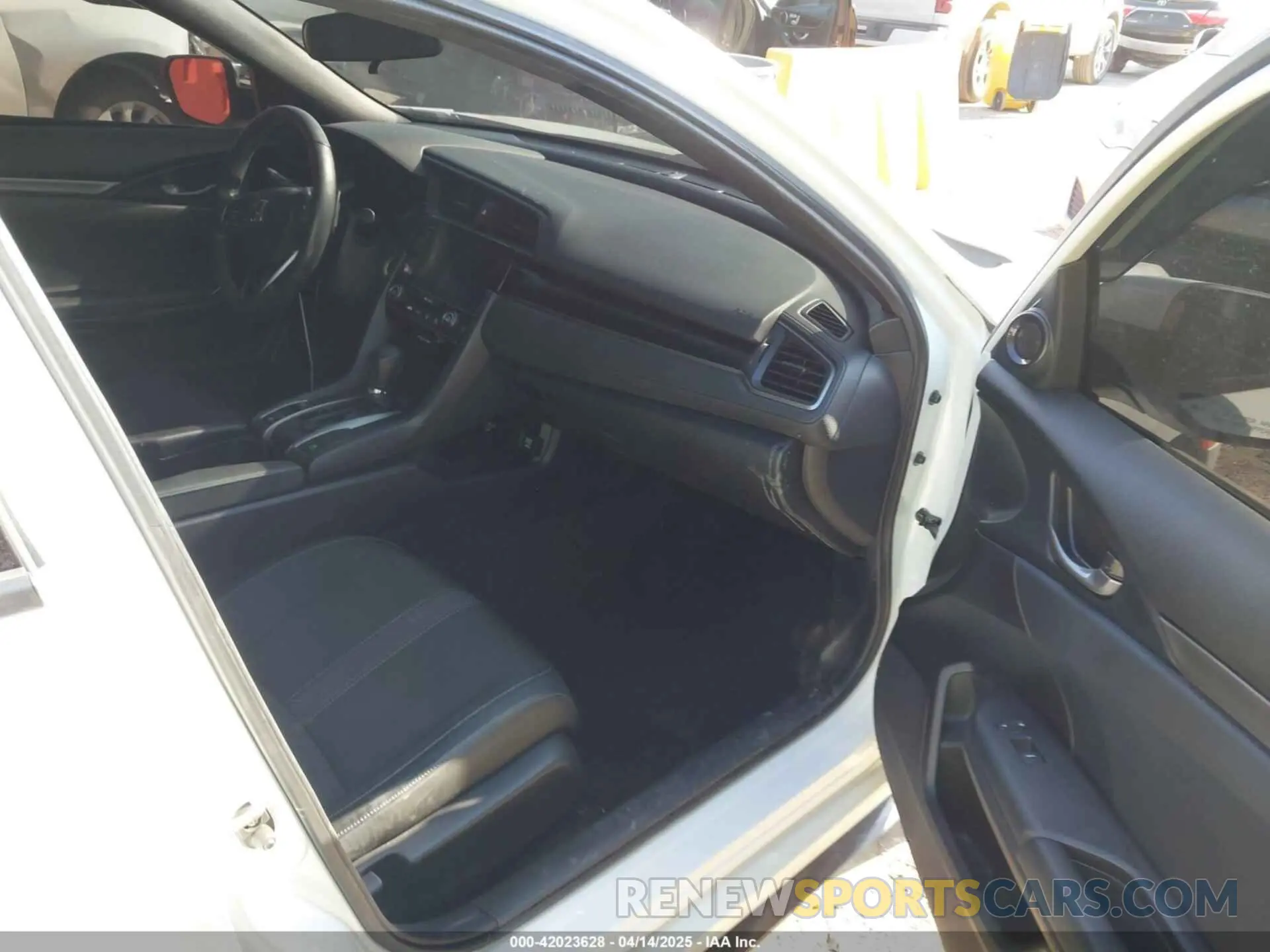5 Photograph of a damaged car SHHFK7H49MU209084 HONDA CIVIC 2021