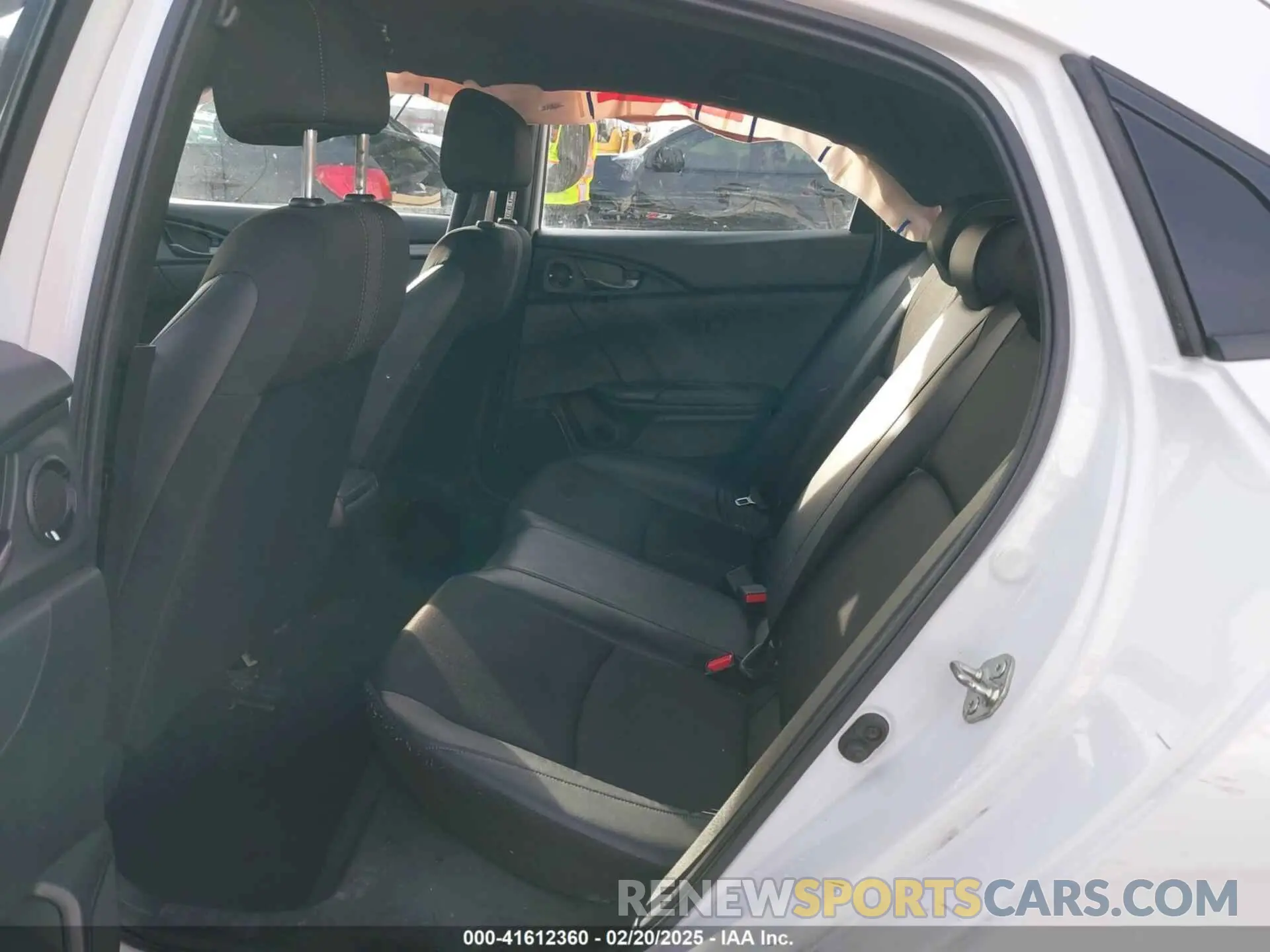 8 Photograph of a damaged car SHHFK7H49MU411360 HONDA CIVIC 2021