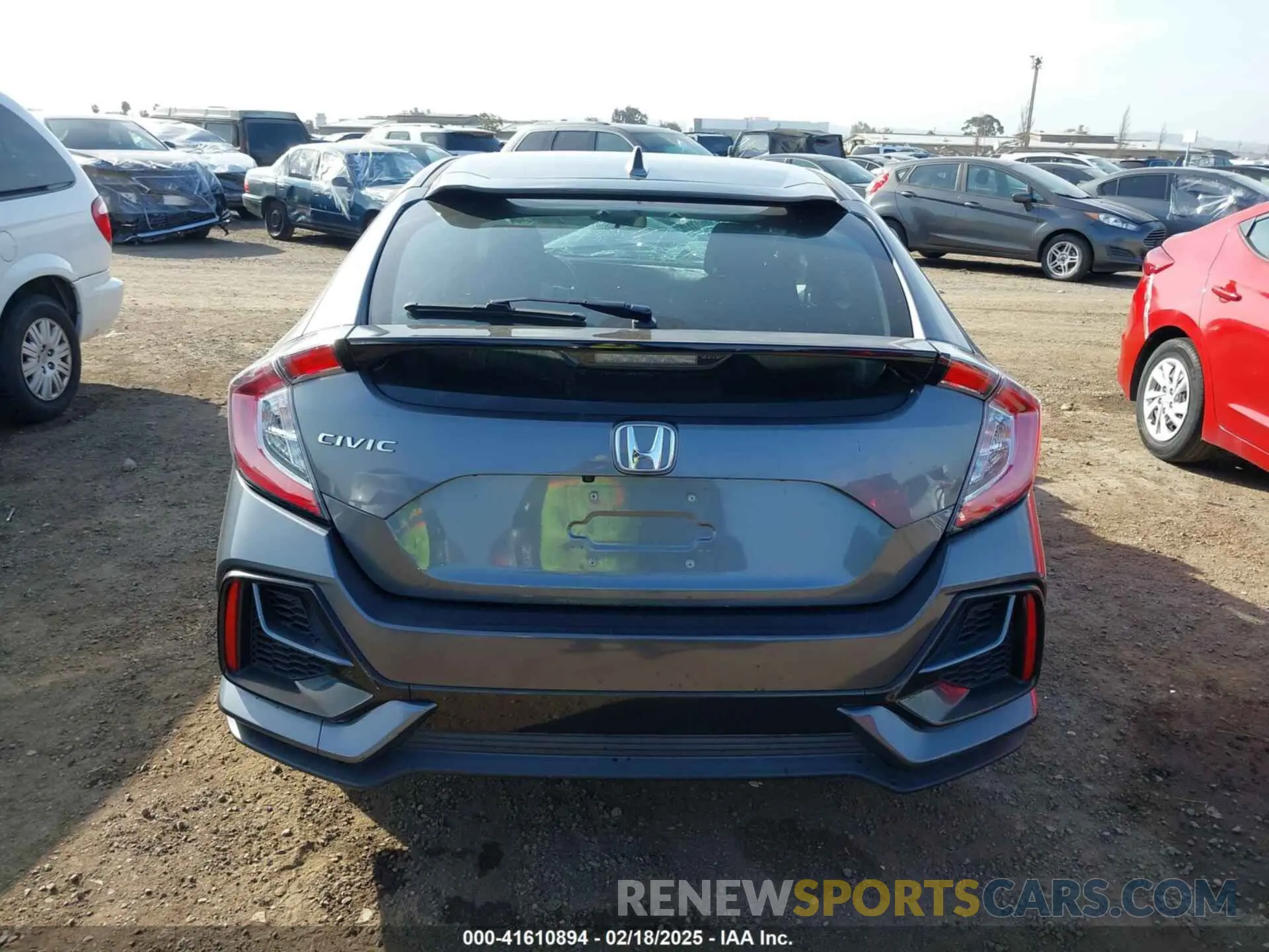 15 Photograph of a damaged car SHHFK7H63MU410108 HONDA CIVIC 2021