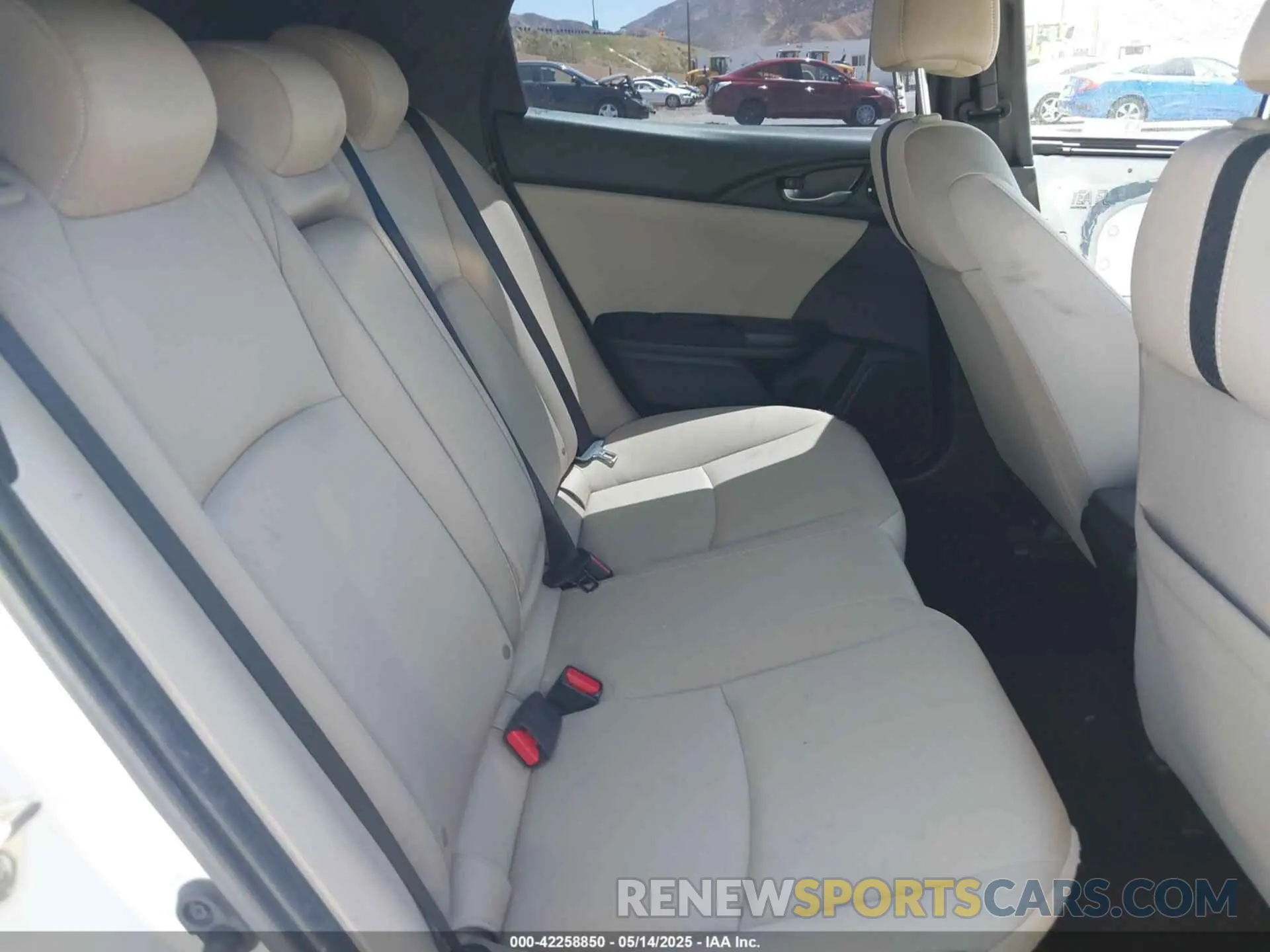 8 Фотография поврежденного автомобиля SHHFK7H64MU207325 HONDA CIVIC 2021