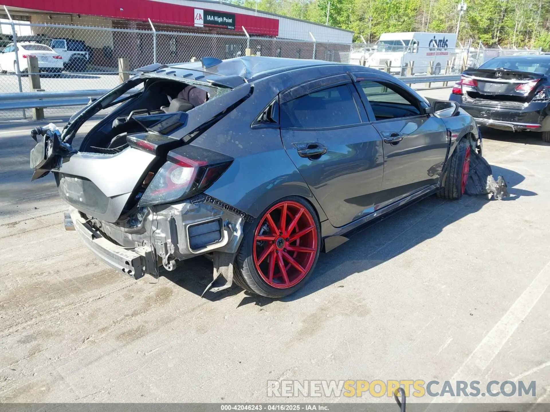 4 Photograph of a damaged car SHHFK7H65MU232699 HONDA CIVIC 2021