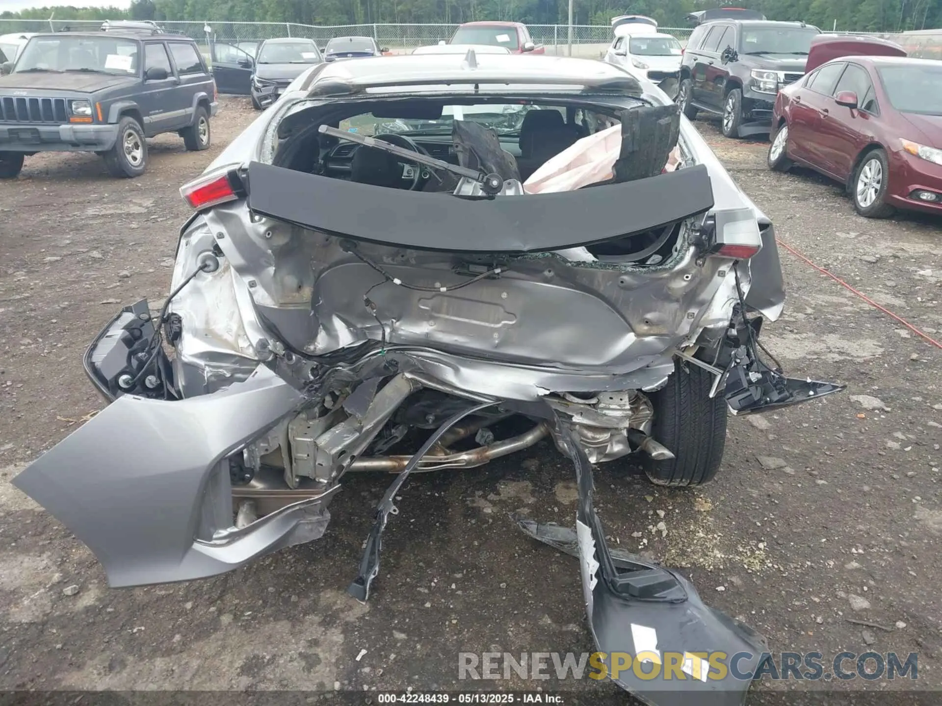 16 Photograph of a damaged car SHHFK7H69MU226999 HONDA CIVIC 2021