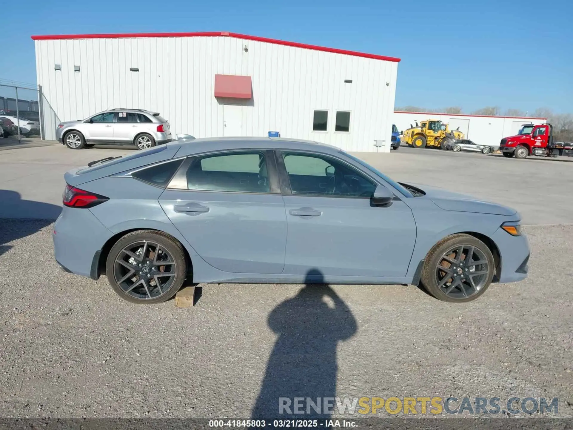 12 Photograph of a damaged car 19XFL1G89NE009751 HONDA CIVIC 2022