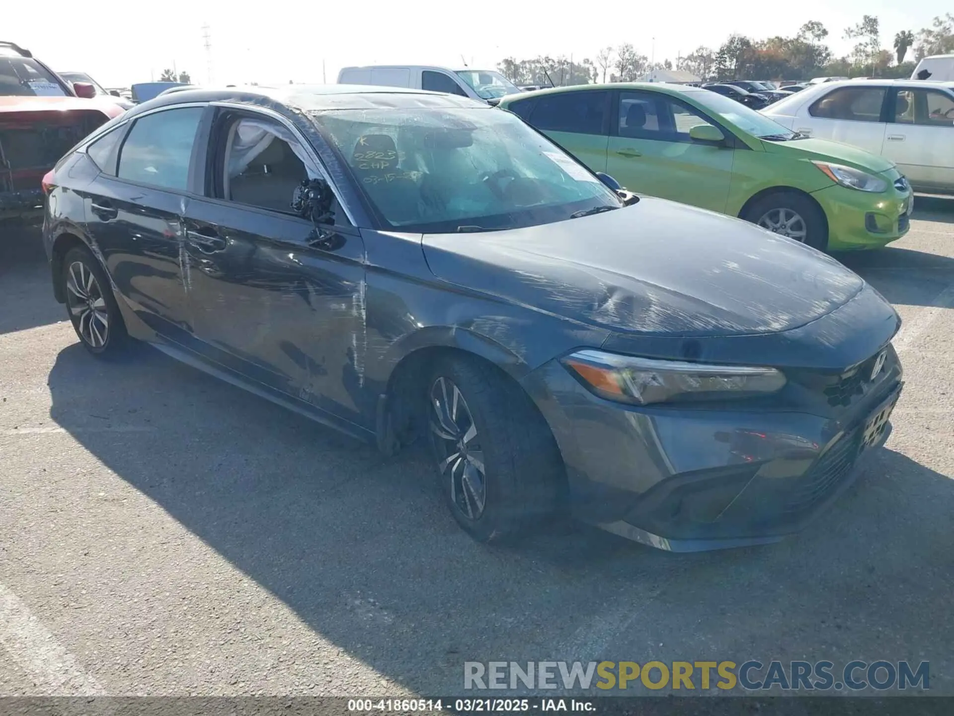 1 Photograph of a damaged car 19XFL1H70NE009885 HONDA CIVIC 2022