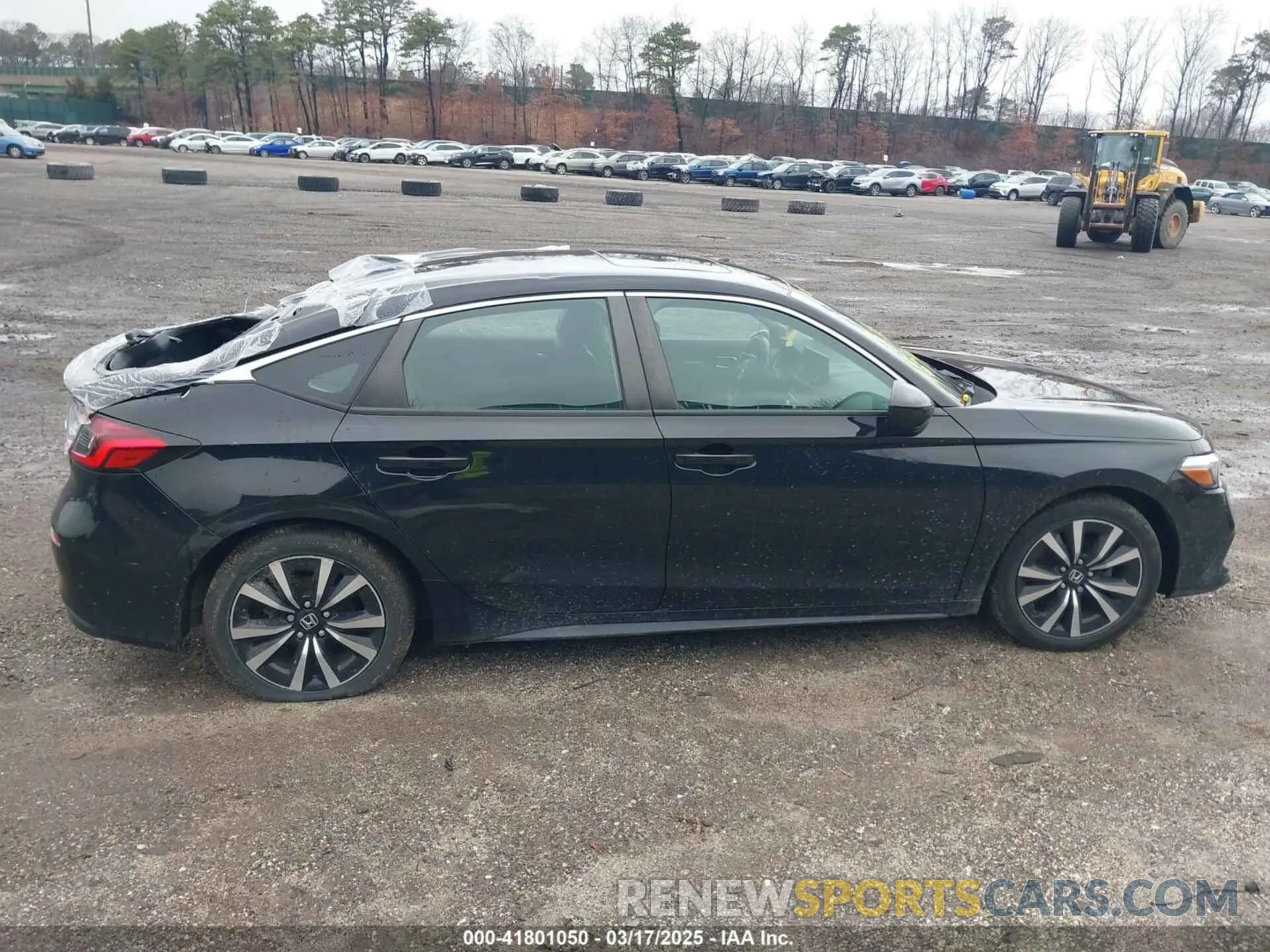 13 Photograph of a damaged car 19XFL1H70NE014276 HONDA CIVIC 2022