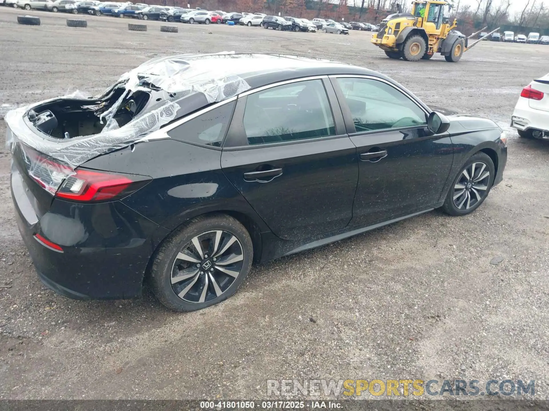 4 Photograph of a damaged car 19XFL1H70NE014276 HONDA CIVIC 2022