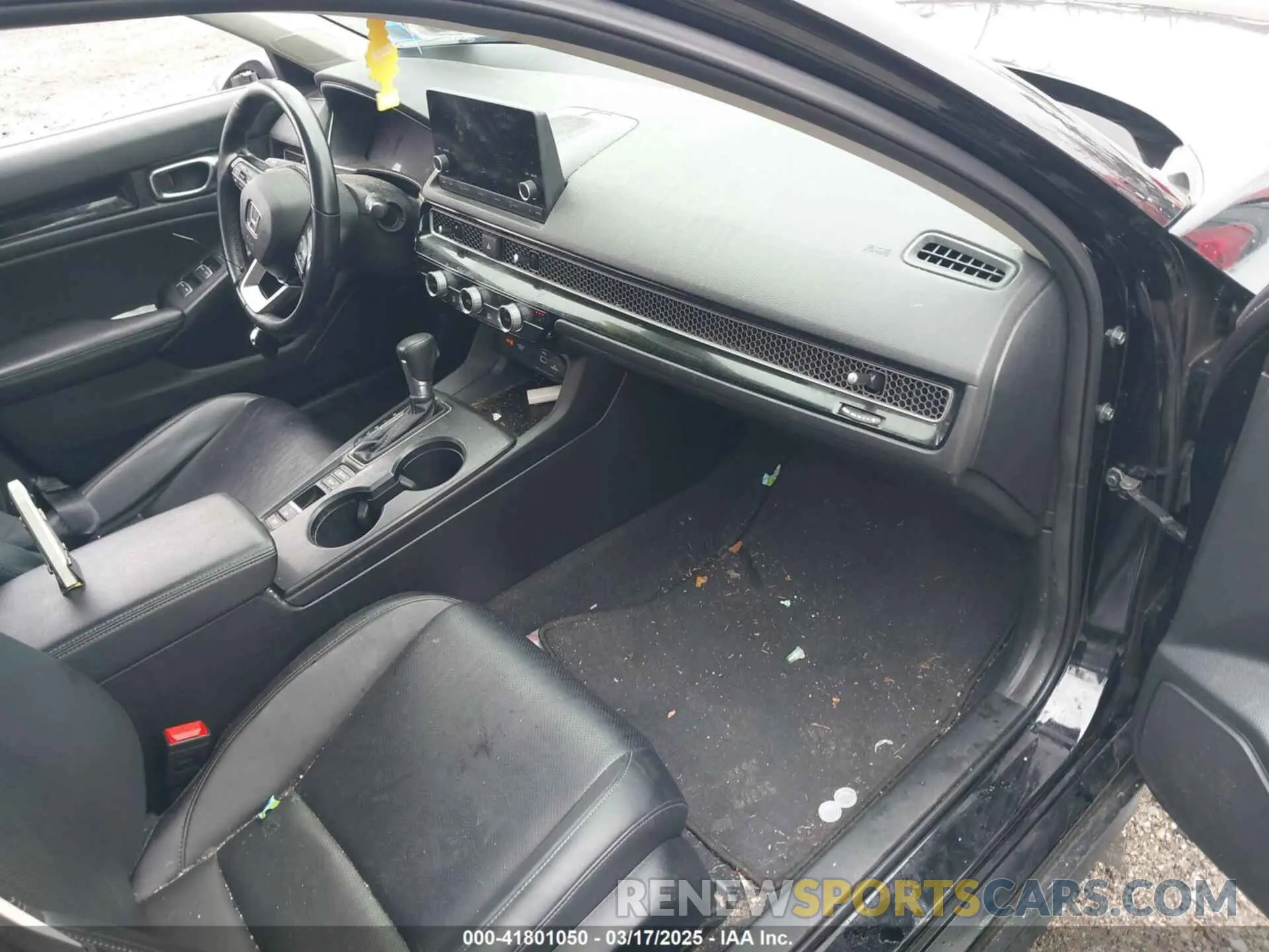 5 Photograph of a damaged car 19XFL1H70NE014276 HONDA CIVIC 2022
