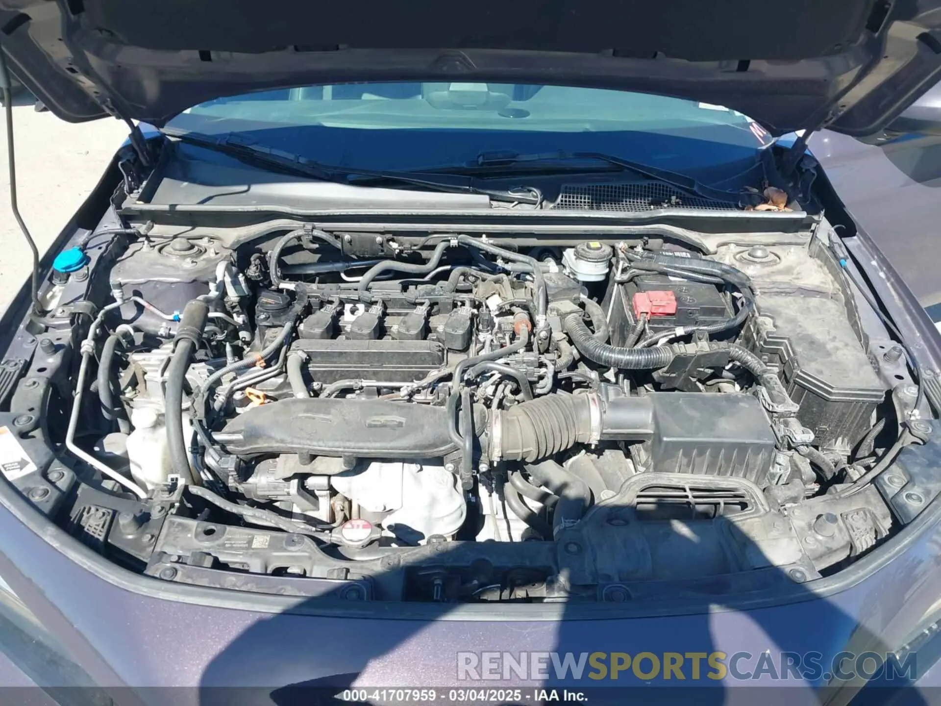10 Photograph of a damaged car 19XFL1H72NE012206 HONDA CIVIC 2022
