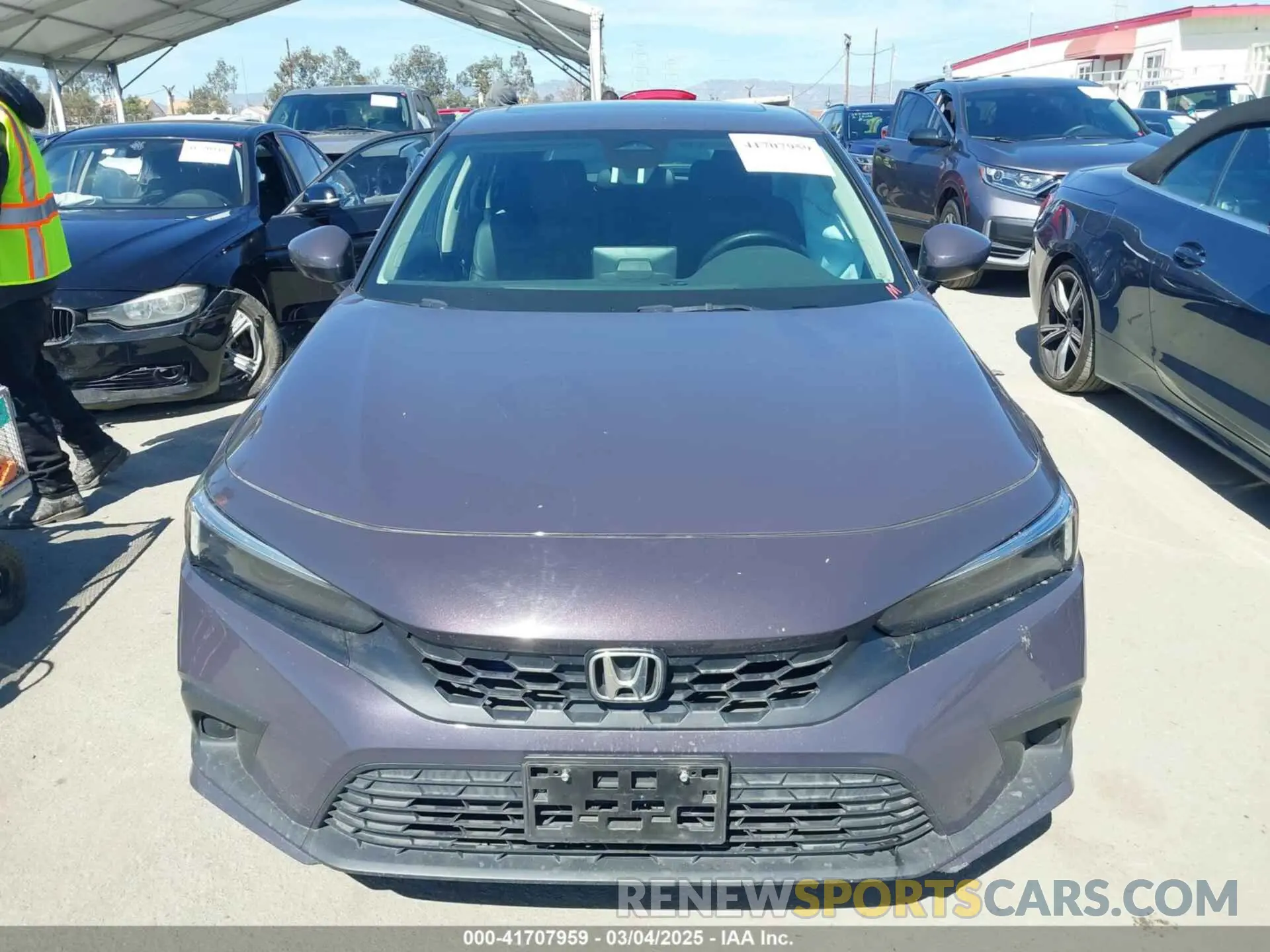 13 Photograph of a damaged car 19XFL1H72NE012206 HONDA CIVIC 2022