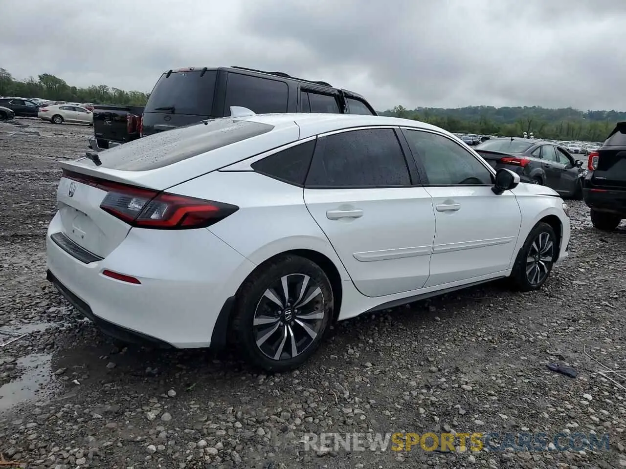 3 Photograph of a damaged car 19XFL1H78NE005938 HONDA CIVIC 2022
