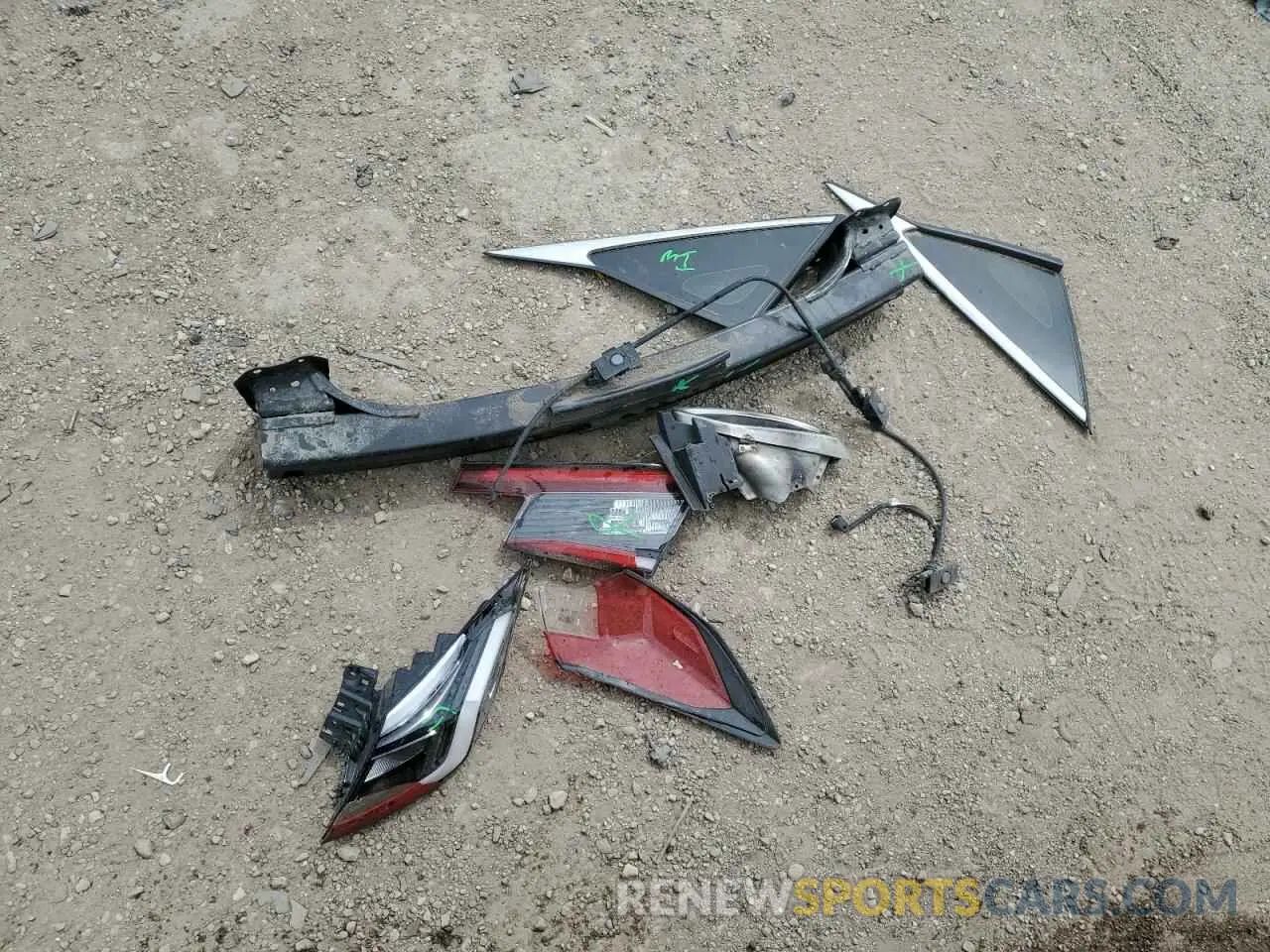 12 Photograph of a damaged car 19XFL1H81NE023075 HONDA CIVIC 2022