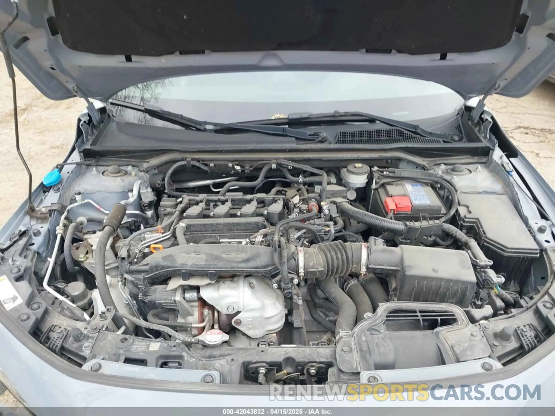 10 Photograph of a damaged car 19XFL1H81NE023917 HONDA CIVIC 2022