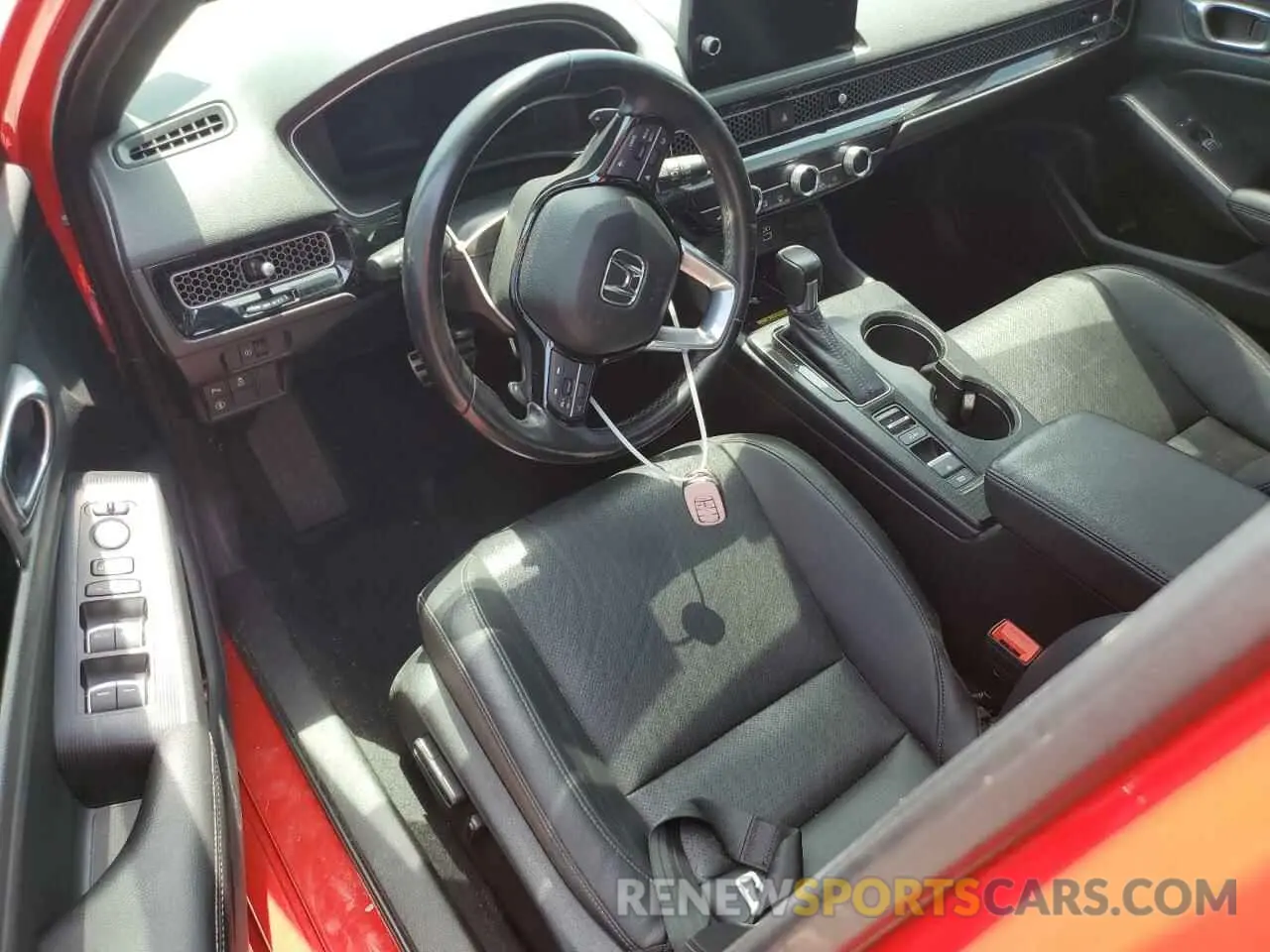 8 Photograph of a damaged car 19XFL1H82NE010996 HONDA CIVIC 2022