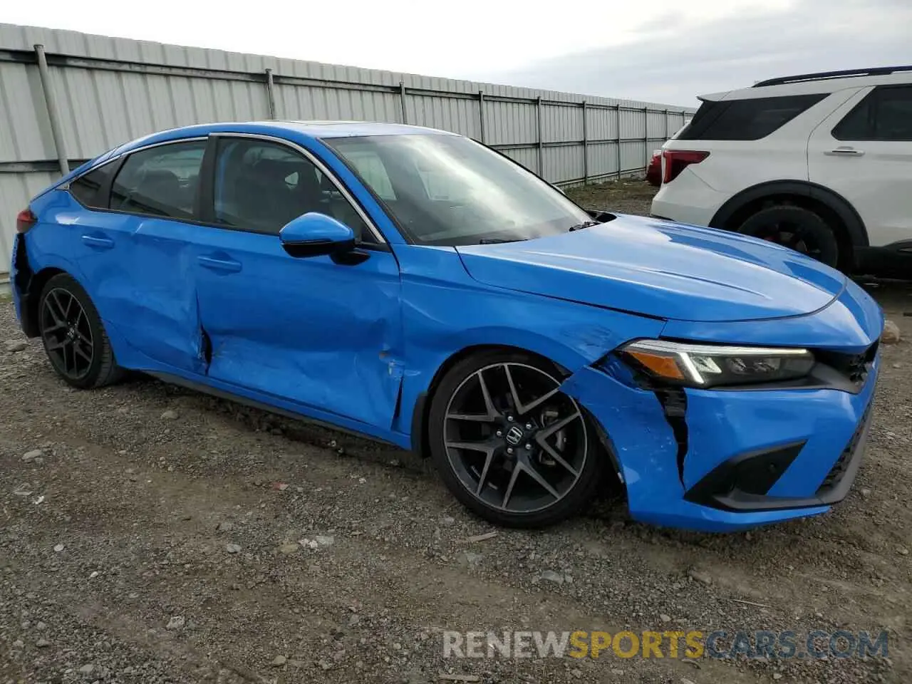 4 Photograph of a damaged car 19XFL1H86NE003792 HONDA CIVIC 2022