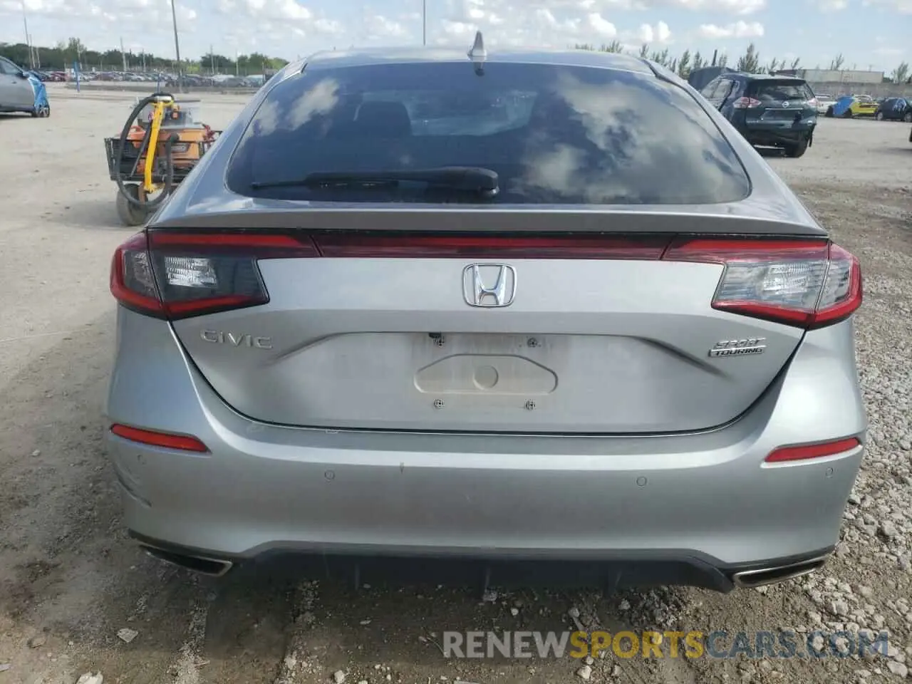 6 Photograph of a damaged car 19XFL1H88NE006029 HONDA CIVIC 2022