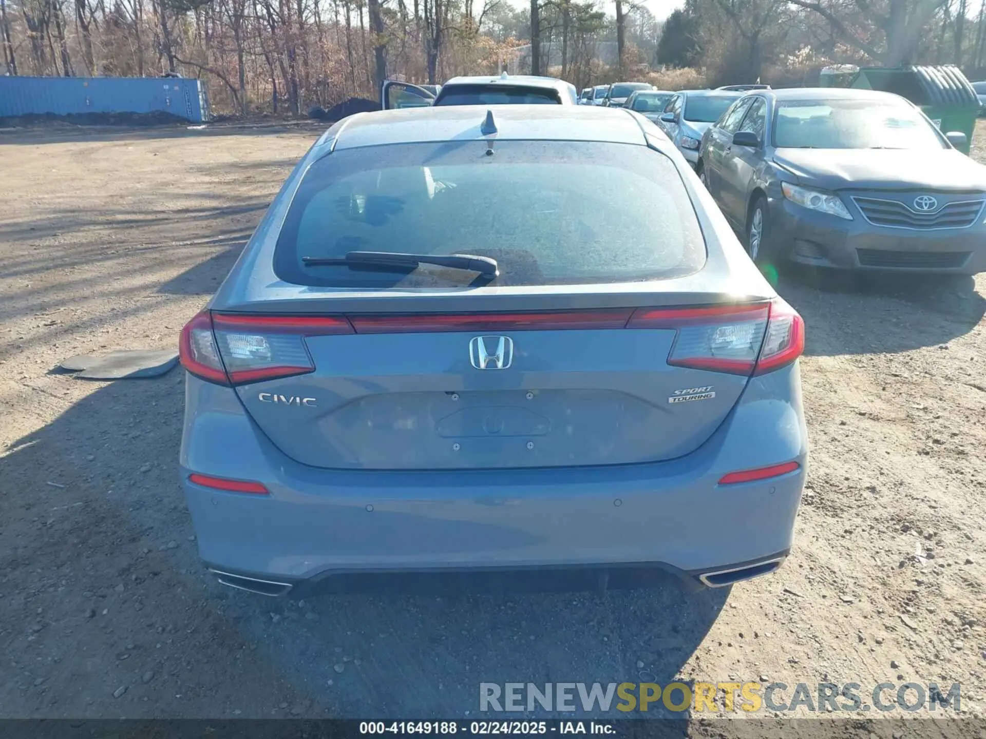 16 Photograph of a damaged car 19XFL1H89NE011319 HONDA CIVIC 2022