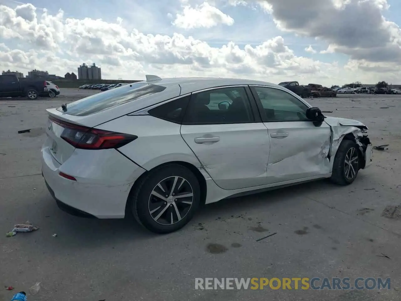3 Photograph of a damaged car 19XFL2H54NE013734 HONDA CIVIC 2022