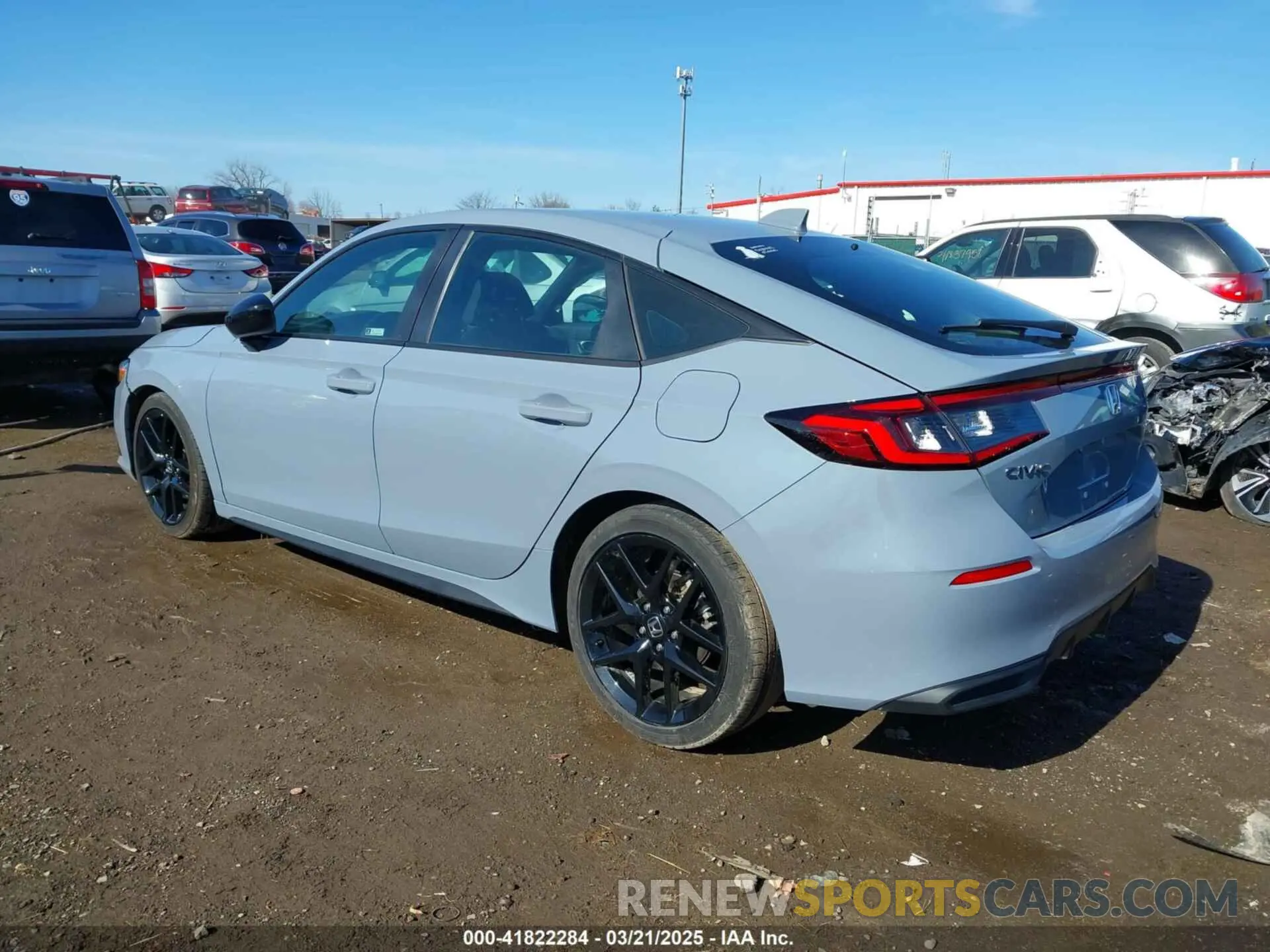 3 Фотография поврежденного автомобиля 19XFL2H80NE011442 HONDA CIVIC 2022