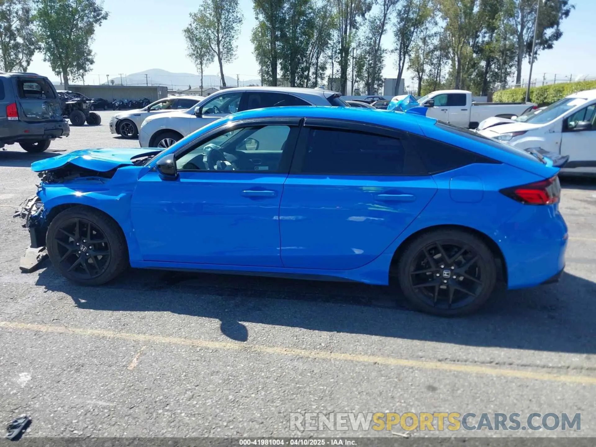 14 Photograph of a damaged car 19XFL2H83NE011208 HONDA CIVIC 2022