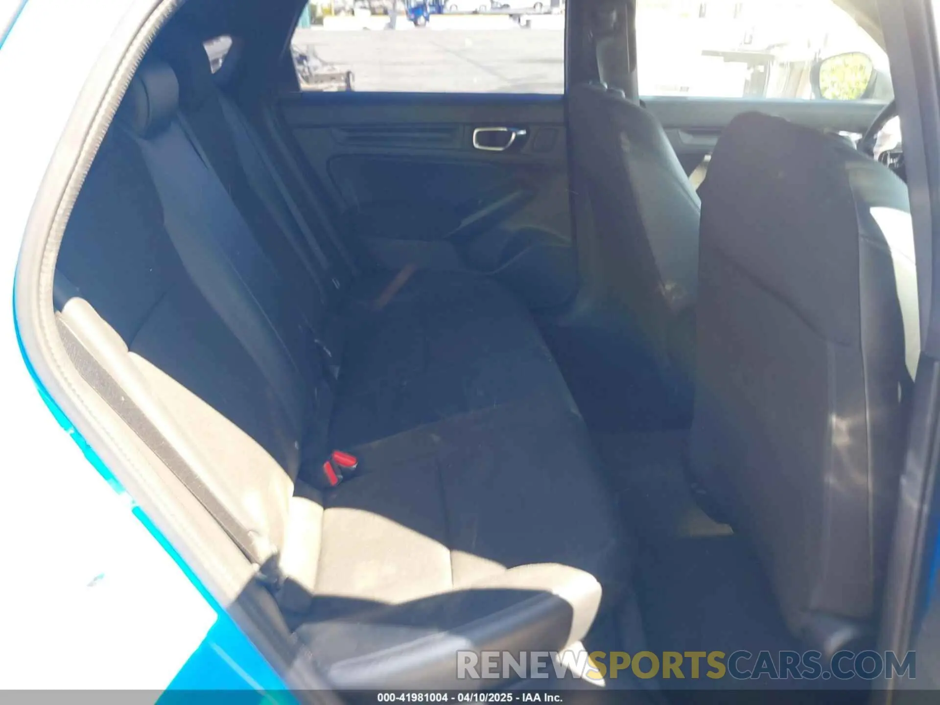 8 Photograph of a damaged car 19XFL2H83NE011208 HONDA CIVIC 2022