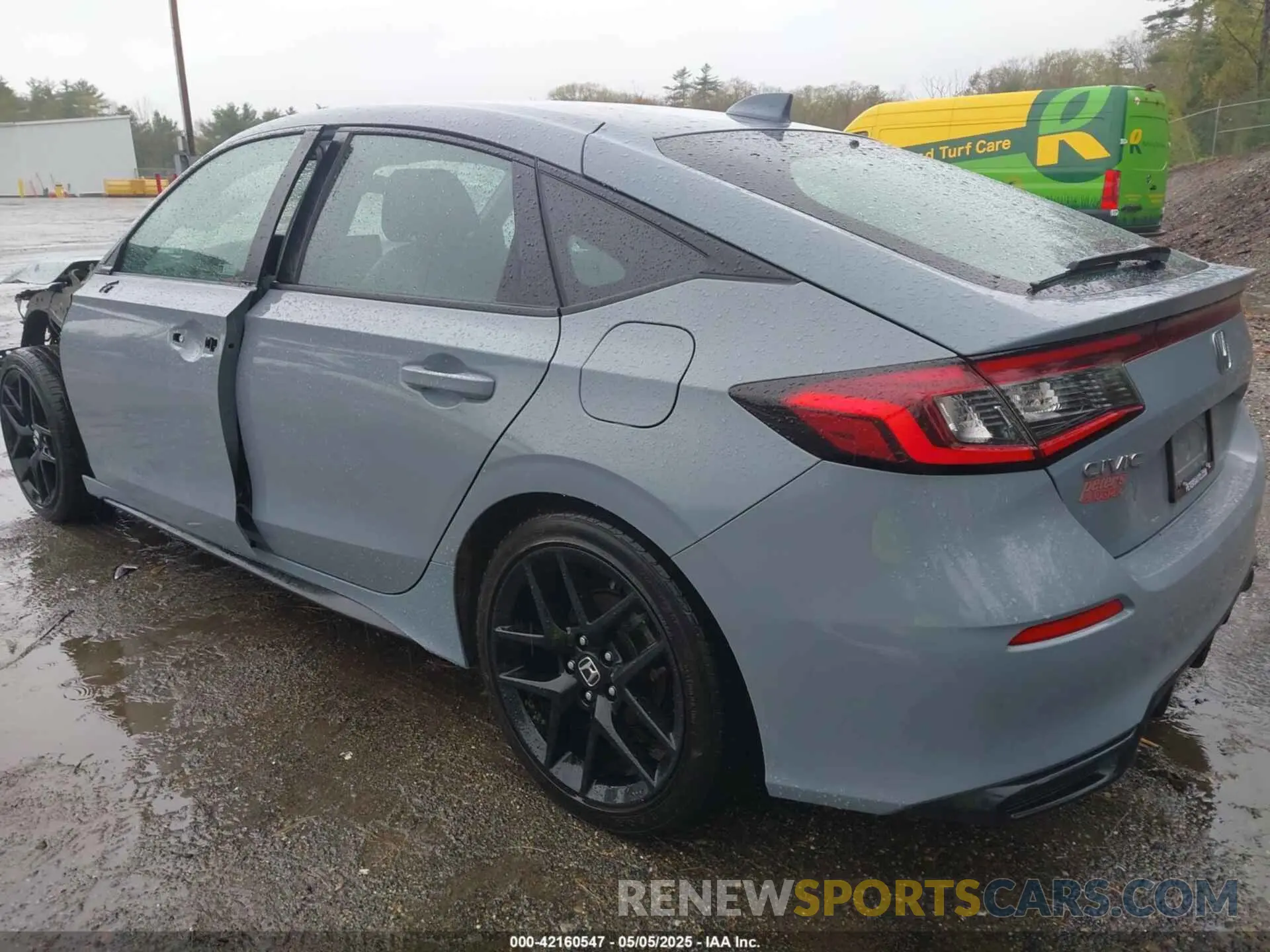 3 Фотография поврежденного автомобиля 19XFL2H83NE012259 HONDA CIVIC 2022