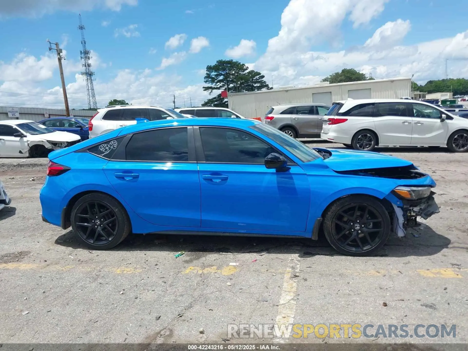 13 Photograph of a damaged car 19XFL2H84NE008317 HONDA CIVIC 2022