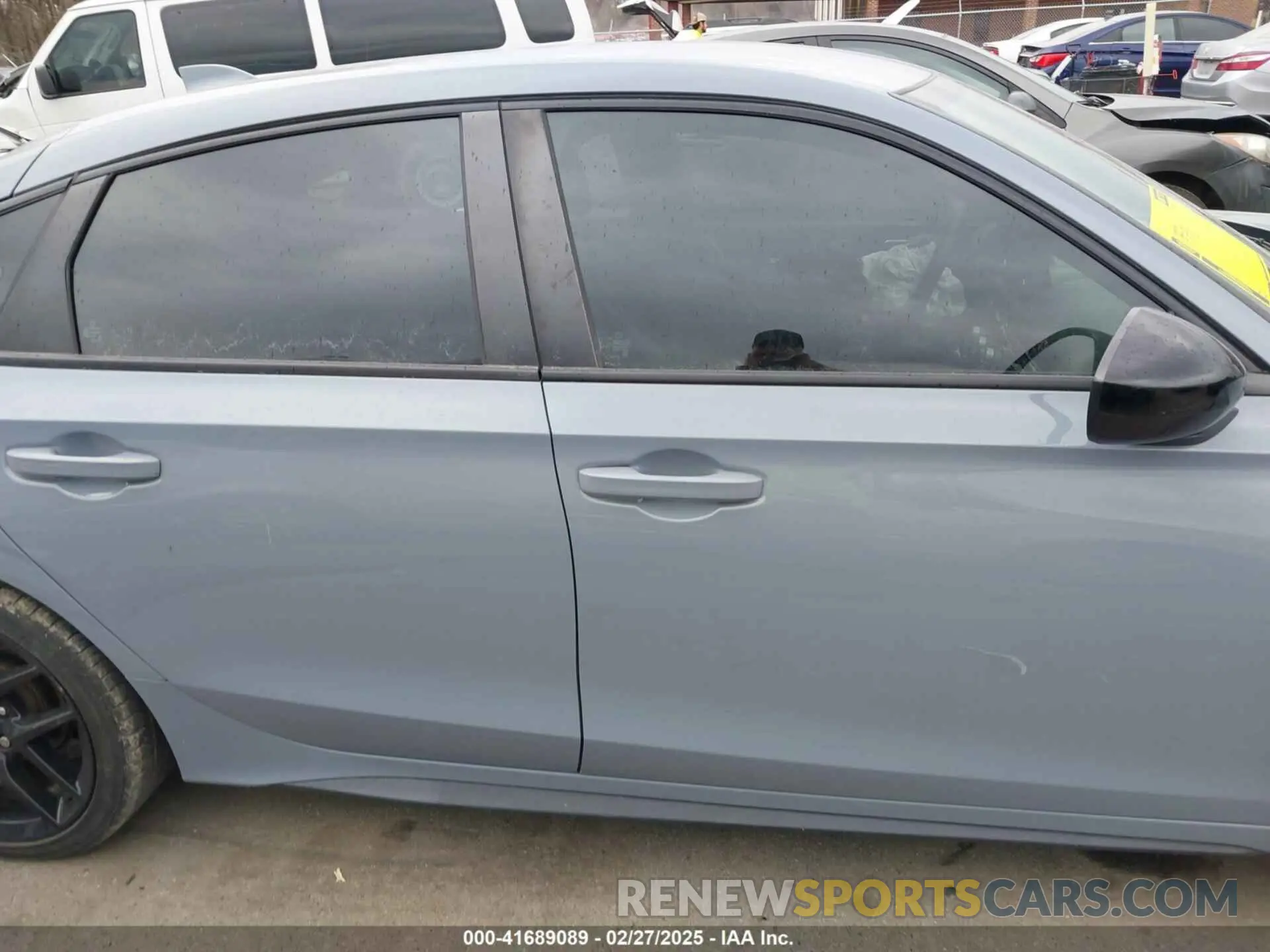 14 Photograph of a damaged car 19XFL2H84NE011038 HONDA CIVIC 2022