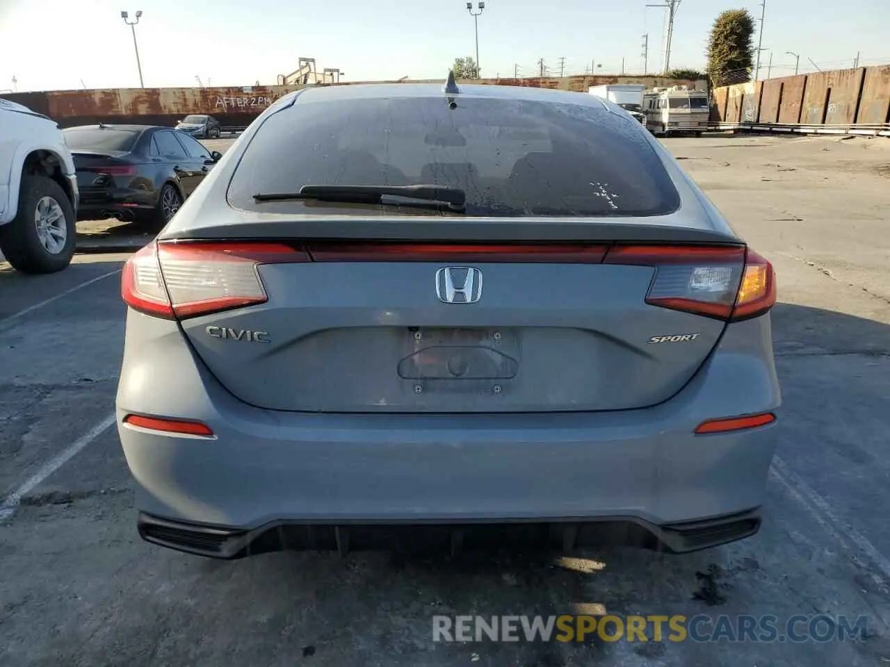 6 Фотография поврежденного автомобиля 19XFL2H84NE021309 HONDA CIVIC 2022