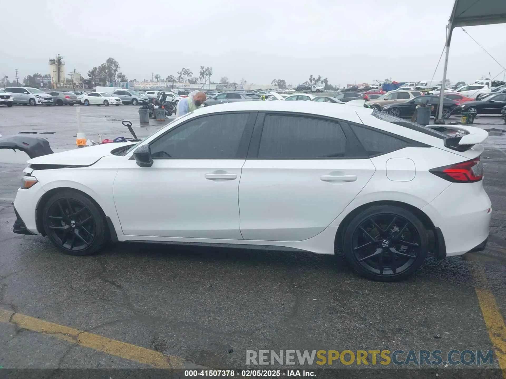 14 Photograph of a damaged car 19XFL2H85NE004356 HONDA CIVIC 2022