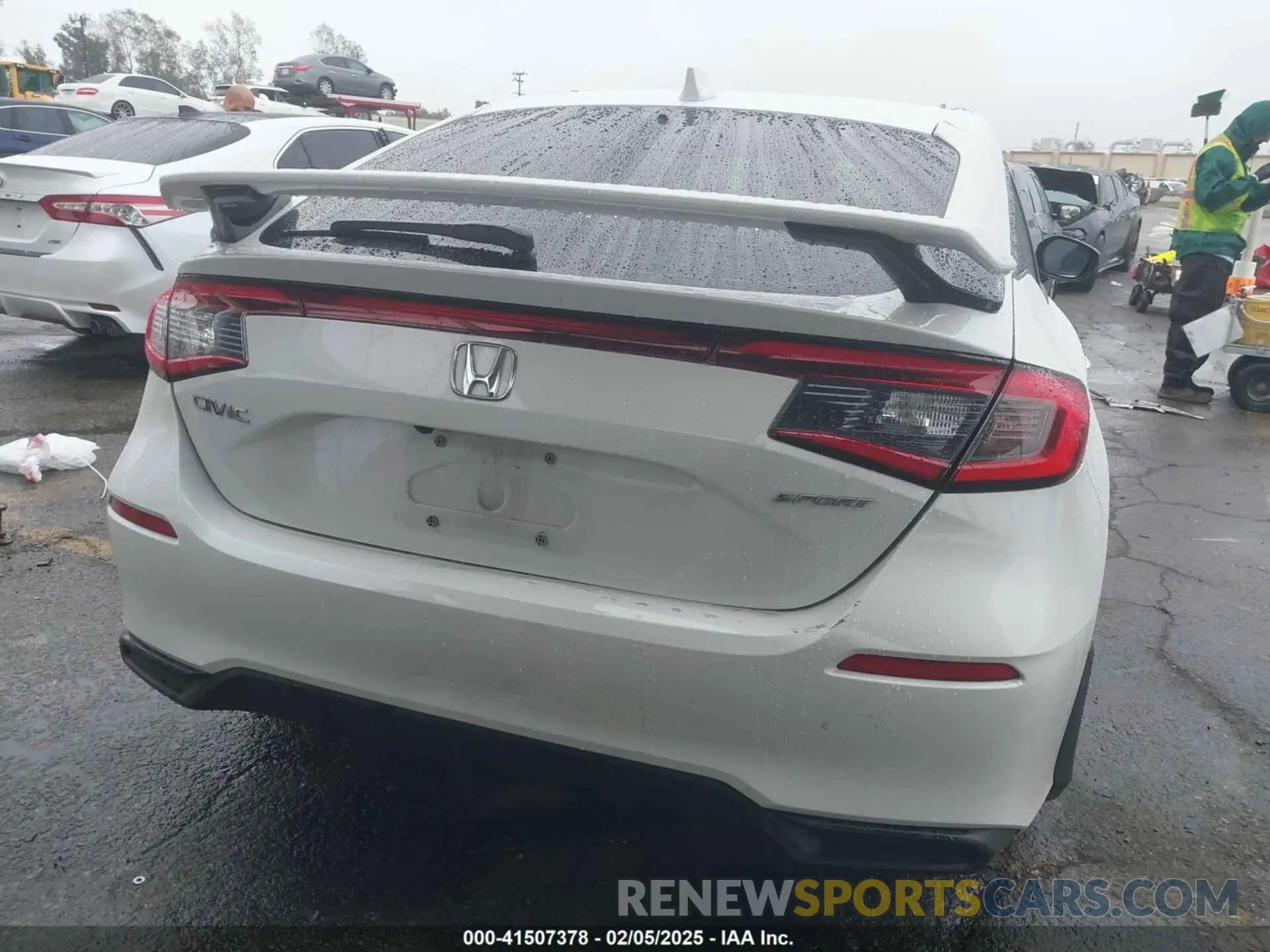 16 Photograph of a damaged car 19XFL2H85NE004356 HONDA CIVIC 2022