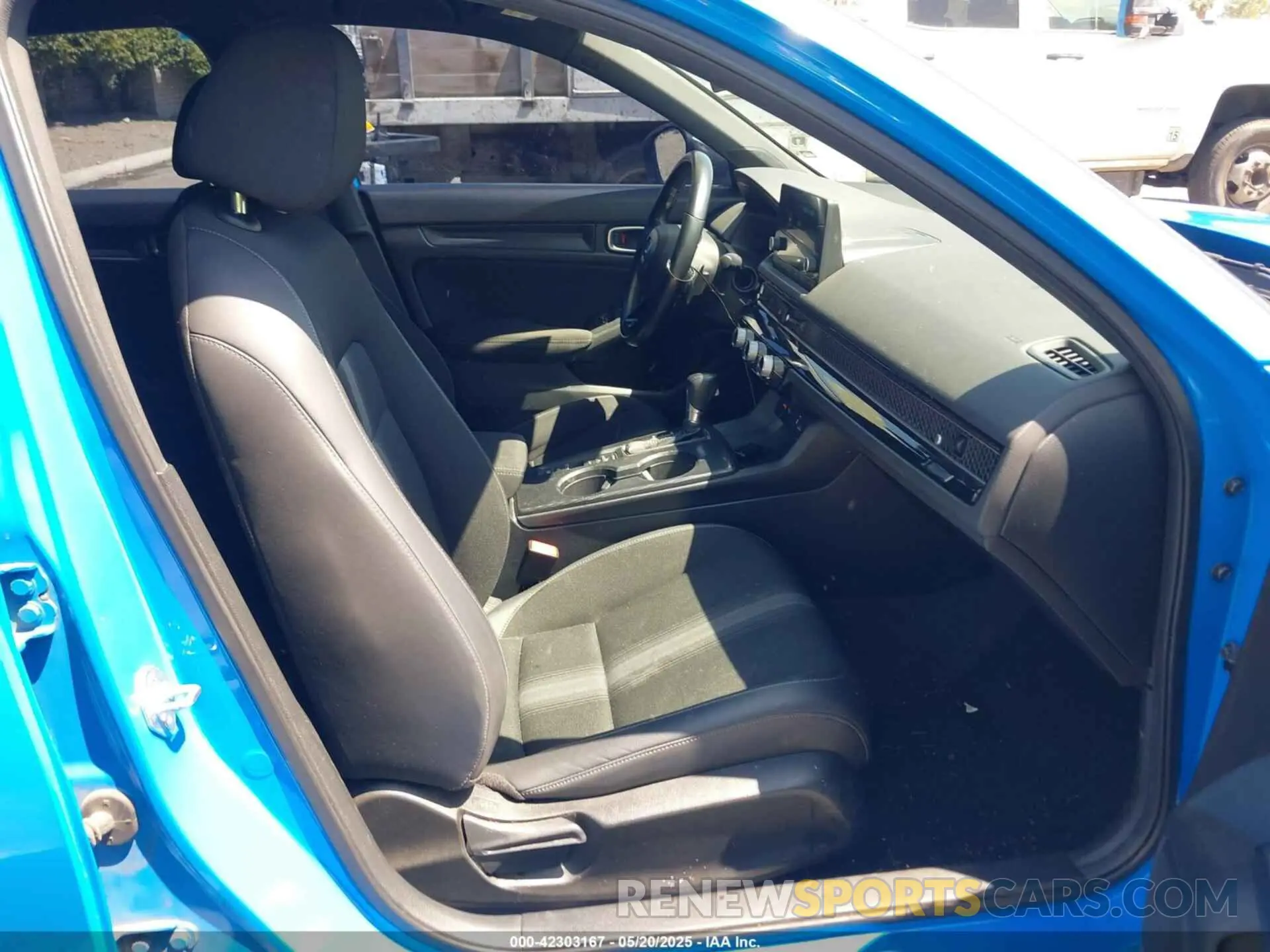 5 Photograph of a damaged car 19XFL2H85NE010030 HONDA CIVIC 2022