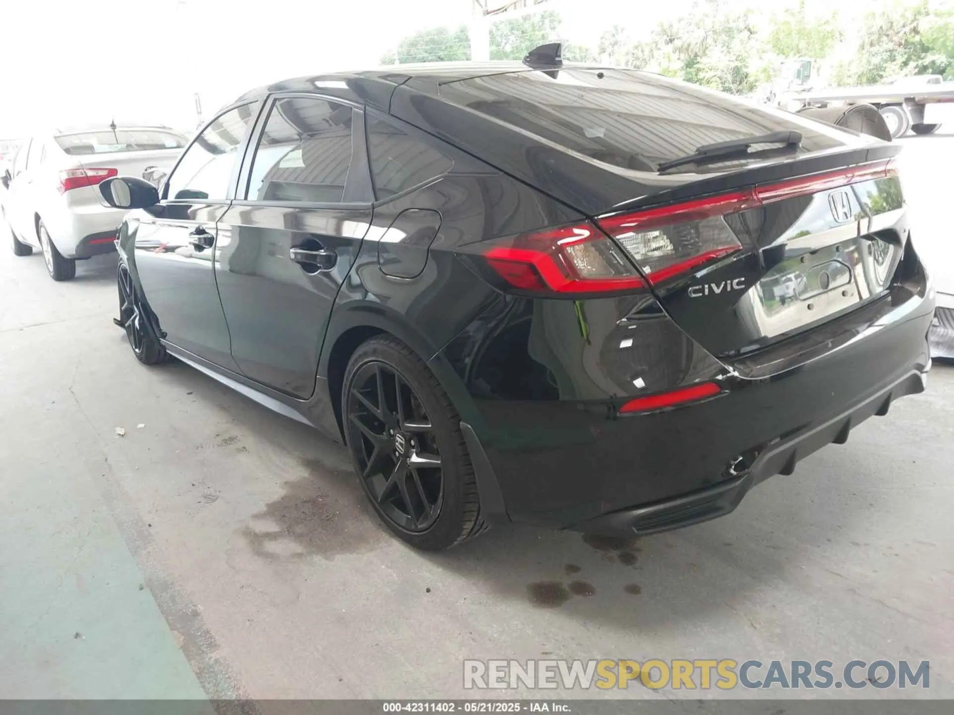 3 Photograph of a damaged car 19XFL2H87NE022292 HONDA CIVIC 2022