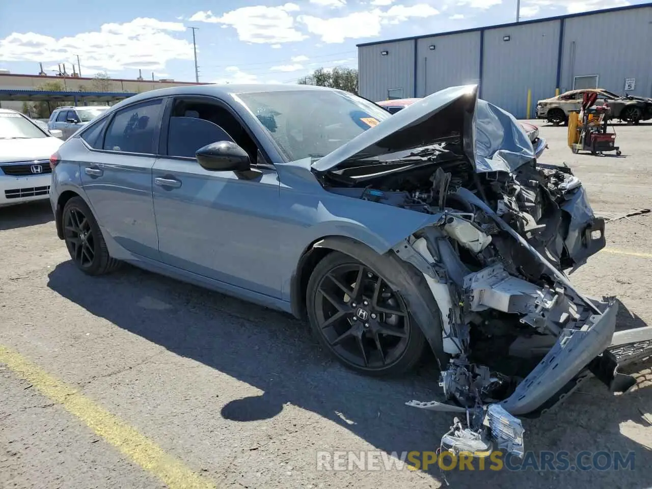 4 Photograph of a damaged car 19XFL2H88NE002780 HONDA CIVIC 2022