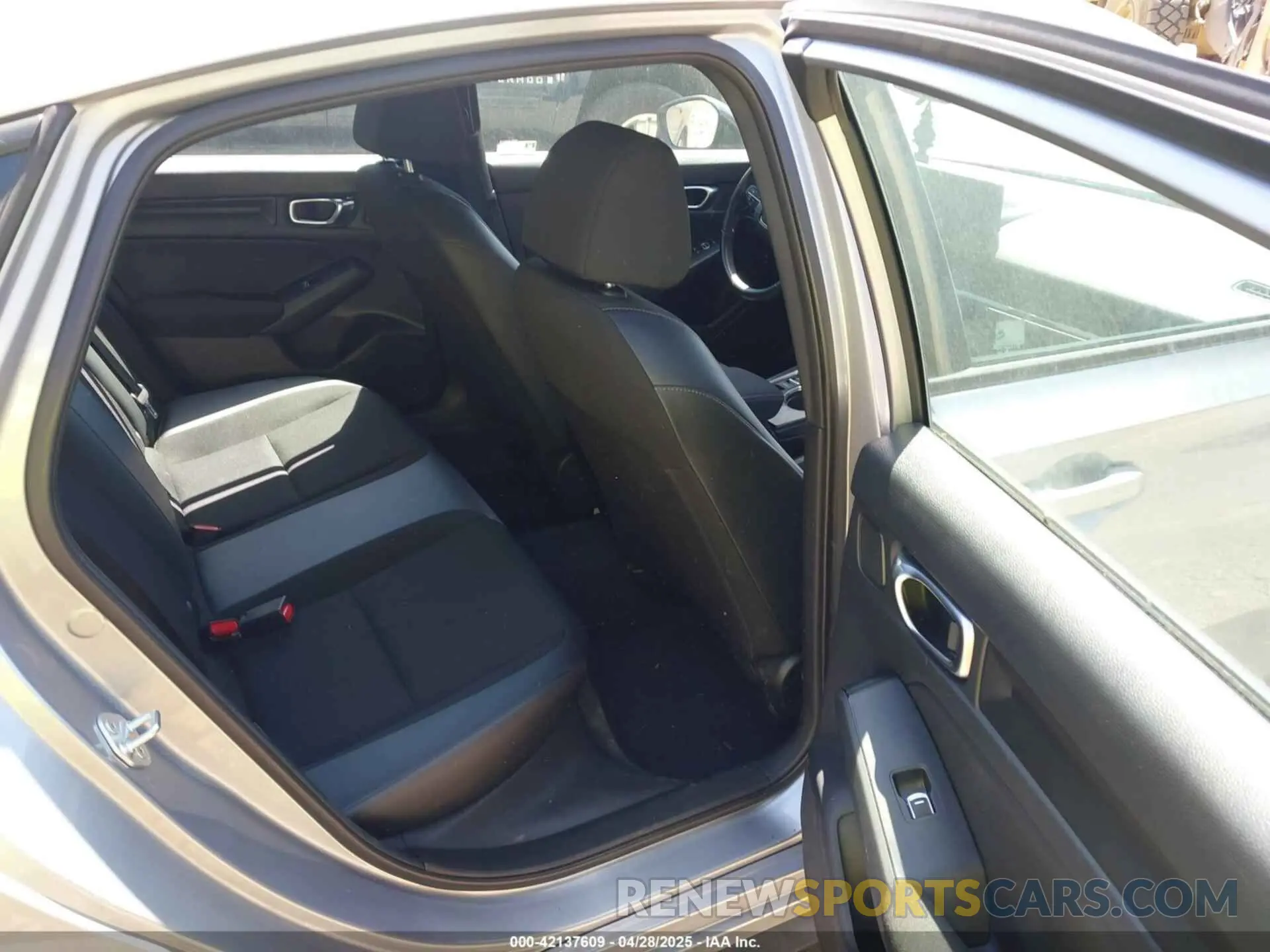 8 Фотография поврежденного автомобиля 19XFL2H88NE003878 HONDA CIVIC 2022