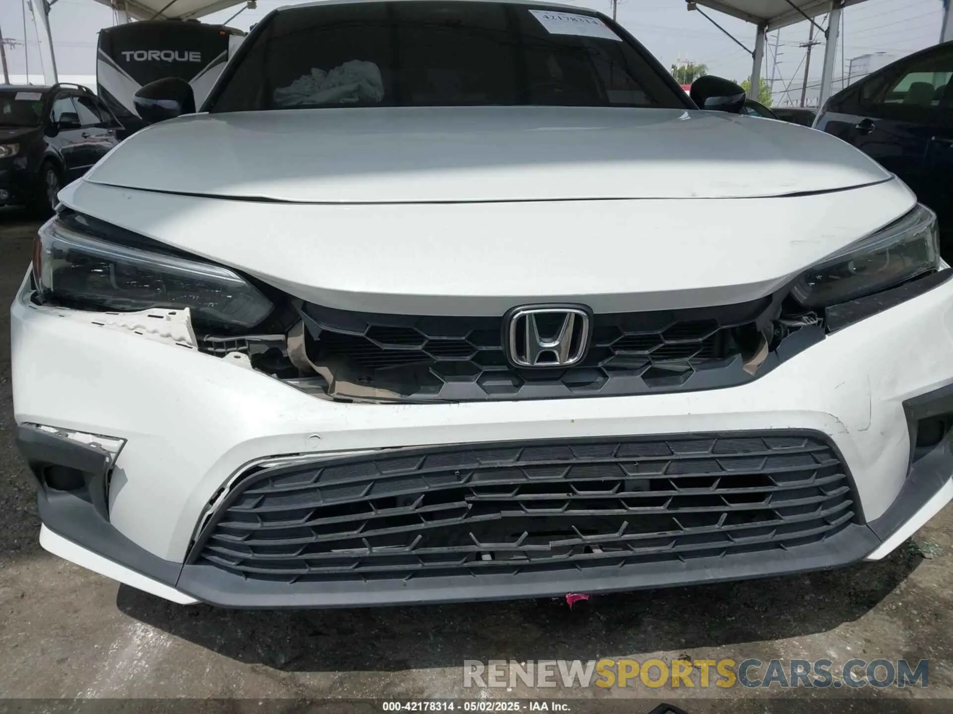 6 Photograph of a damaged car 19XFL2H89NE007311 HONDA CIVIC 2022