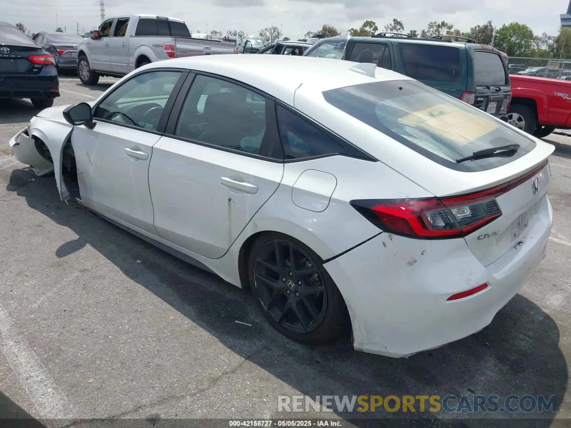 3 Photograph of a damaged car 19XFL2H89NE023508 HONDA CIVIC 2022
