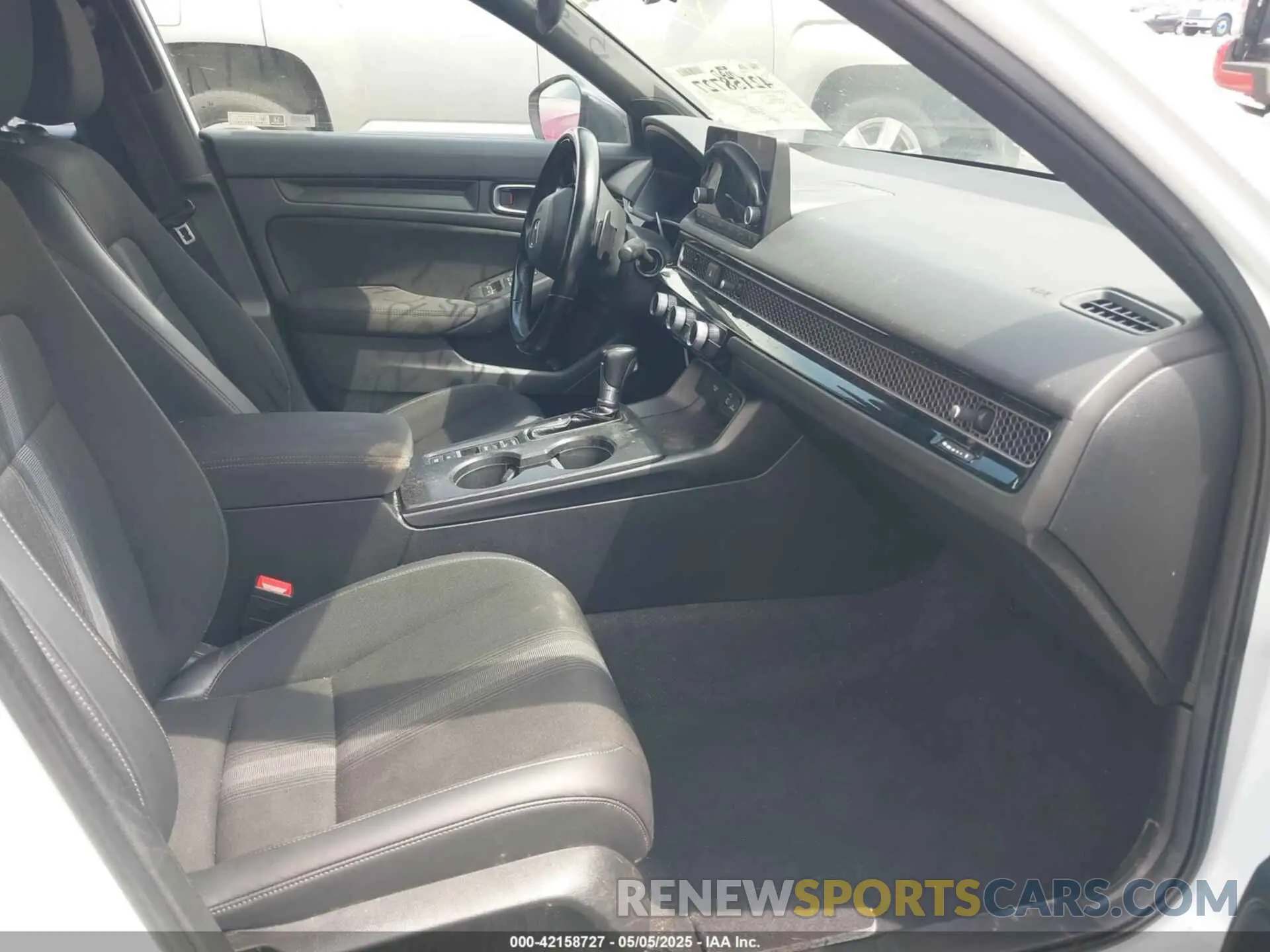 5 Photograph of a damaged car 19XFL2H89NE023508 HONDA CIVIC 2022